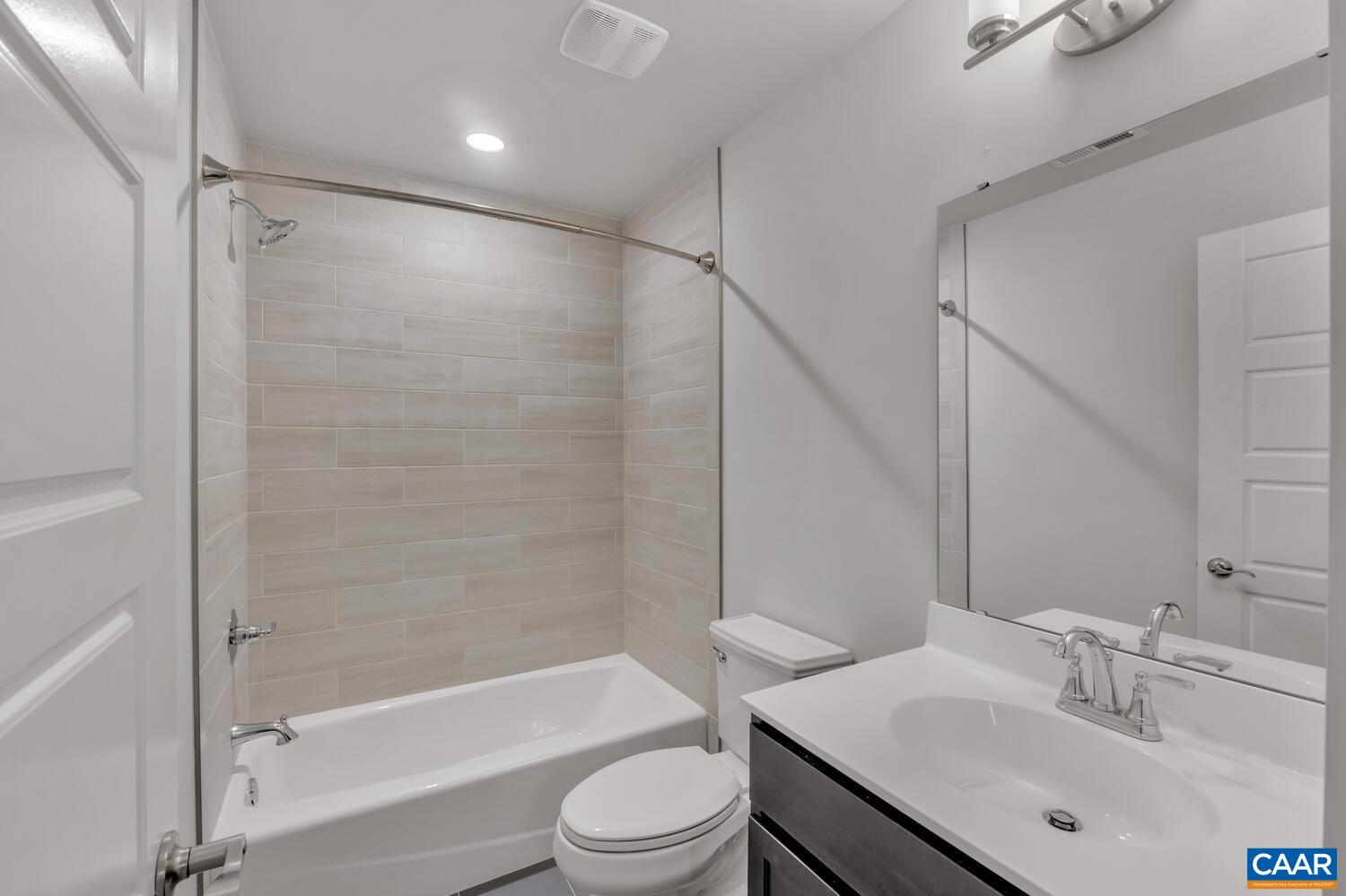 13A DeCERBO TERR, CHARLOTTESVILLE, Virginia 22911, 3 Bedrooms Bedrooms, ,2 BathroomsBathrooms,Residential,The Afton Villa,13A DeCERBO TERR,683450 MLS # 683450