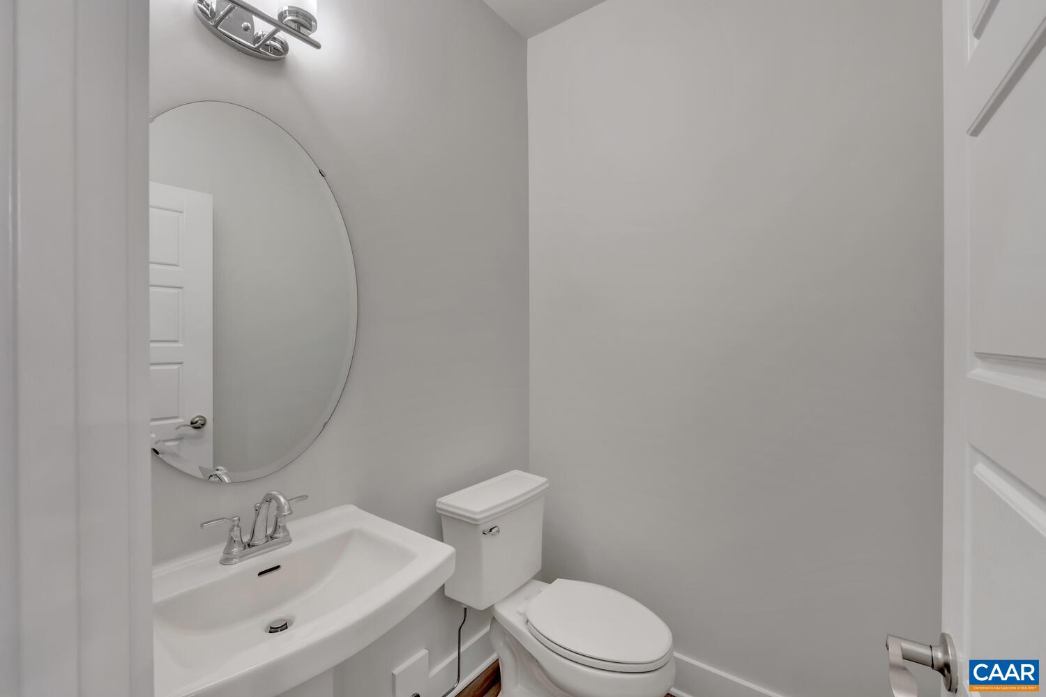 13A DeCERBO TERR, CHARLOTTESVILLE, Virginia 22911, 3 Bedrooms Bedrooms, ,2 BathroomsBathrooms,Residential,The Afton Villa,13A DeCERBO TERR,683450 MLS # 683450