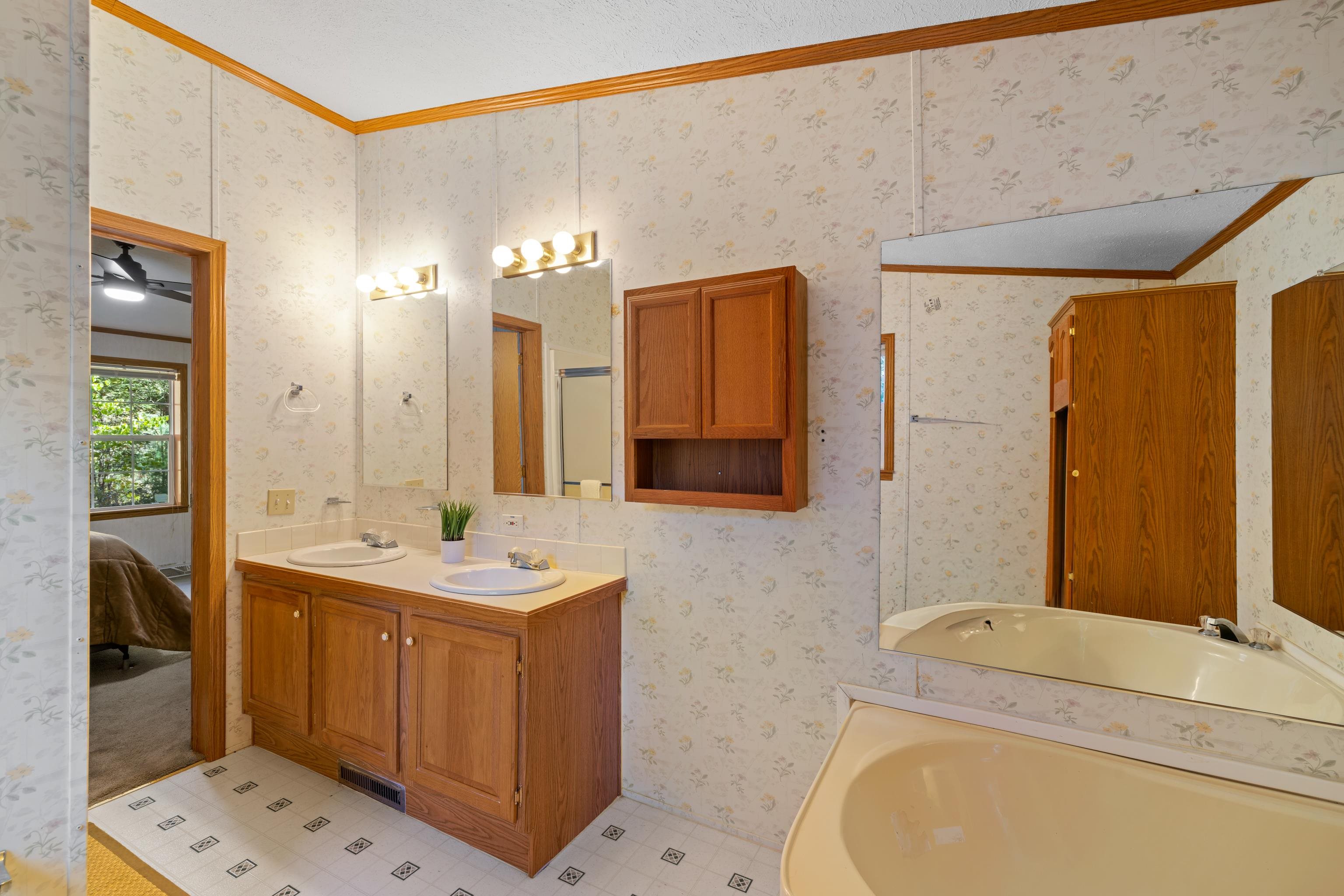 3592 HIGHLAND TPKE, MONTEREY, Virginia 24465, 4 Bedrooms Bedrooms, ,2 BathroomsBathrooms,Residential,3592 HIGHLAND TPKE,683451 MLS # 683451 3592 HIGHLAND TPKE, MONTEREY, Virginia 24465, 4 Bedrooms Bedrooms, ,2 BathroomsBathrooms,Residential,3592 HIGHLAND TPKE,683451 MLS # 683451