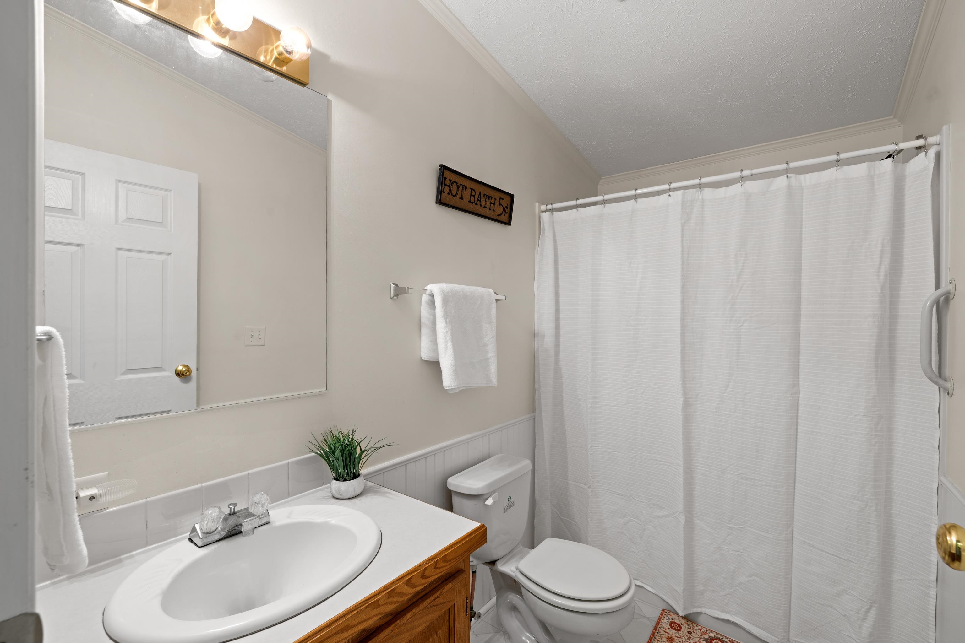 3592 HIGHLAND TPKE, MONTEREY, Virginia 24465, 4 Bedrooms Bedrooms, ,2 BathroomsBathrooms,Residential,3592 HIGHLAND TPKE,683451 MLS # 683451 3592 HIGHLAND TPKE, MONTEREY, Virginia 24465, 4 Bedrooms Bedrooms, ,2 BathroomsBathrooms,Residential,3592 HIGHLAND TPKE,683451 MLS # 683451