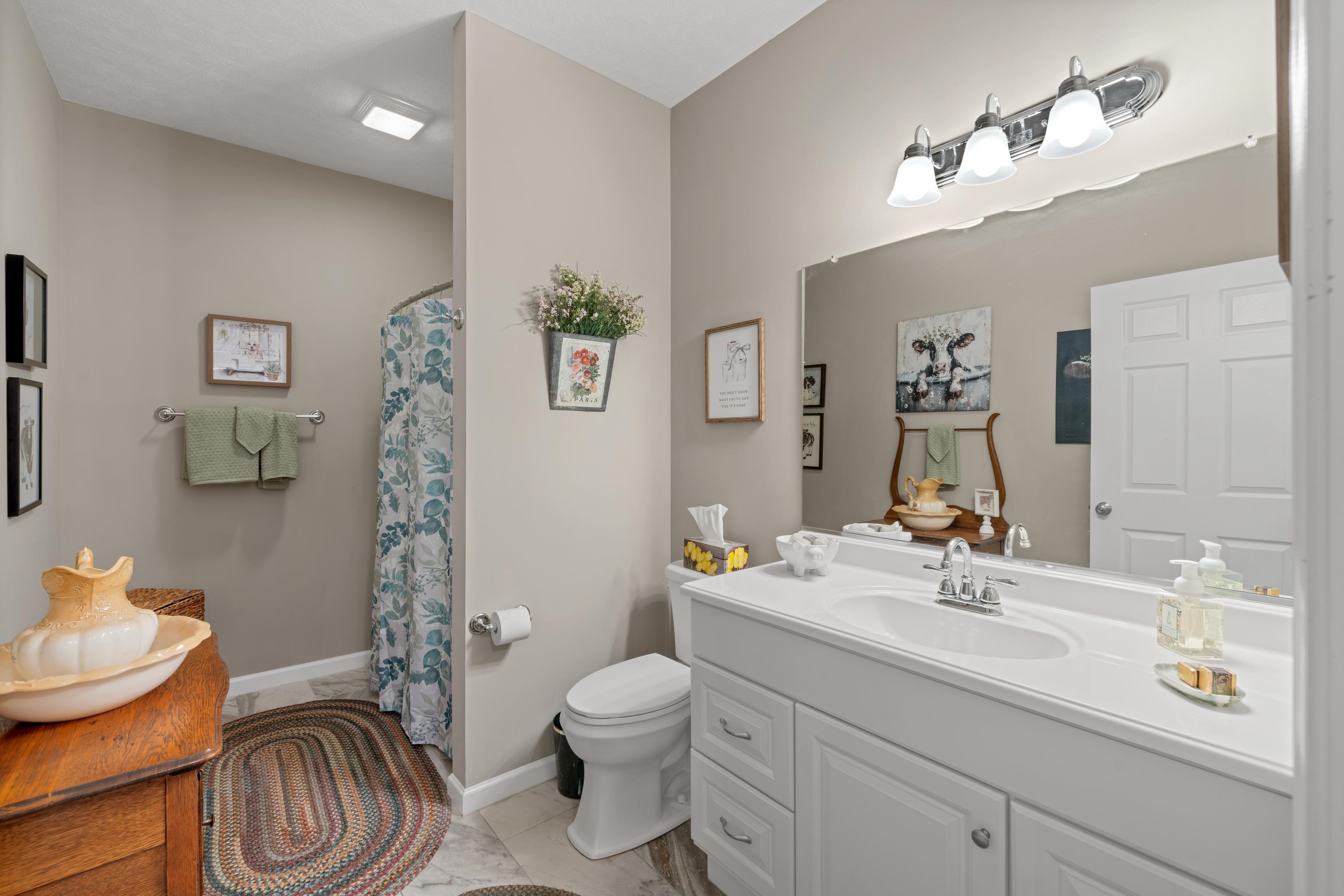 11 COLLINSWOOD WAY, STAUNTON, Virginia 24401, 4 Bedrooms Bedrooms, ,3 BathroomsBathrooms,Residential,11 COLLINSWOOD WAY,683452 MLS # 683452 11 COLLINSWOOD WAY, STAUNTON, Virginia 24401, 4 Bedrooms Bedrooms, ,3 BathroomsBathrooms,Residential,11 COLLINSWOOD WAY,683452 MLS # 683452