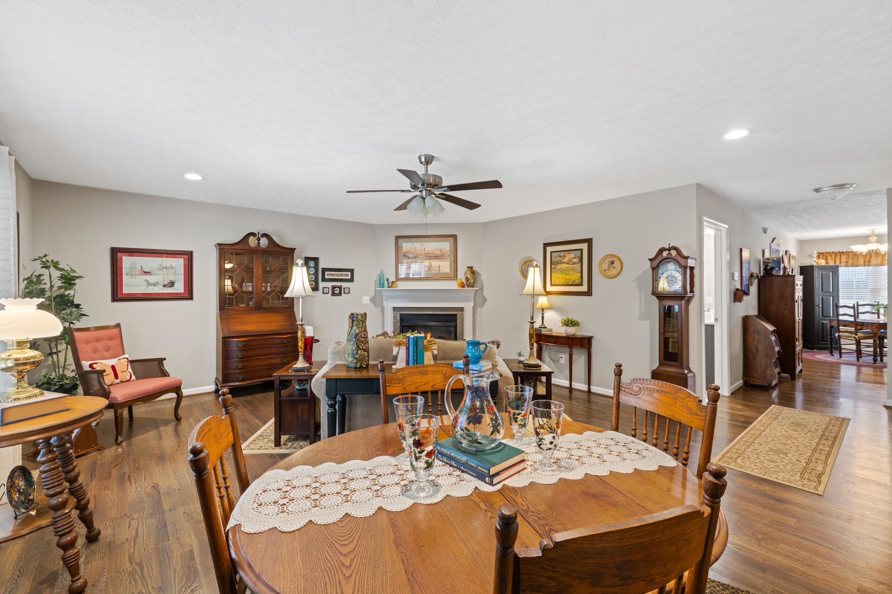 11 COLLINSWOOD WAY, STAUNTON, Virginia 24401, 4 Bedrooms Bedrooms, ,3 BathroomsBathrooms,Residential,11 COLLINSWOOD WAY,683452 MLS # 683452 11 COLLINSWOOD WAY, STAUNTON, Virginia 24401, 4 Bedrooms Bedrooms, ,3 BathroomsBathrooms,Residential,11 COLLINSWOOD WAY,683452 MLS # 683452