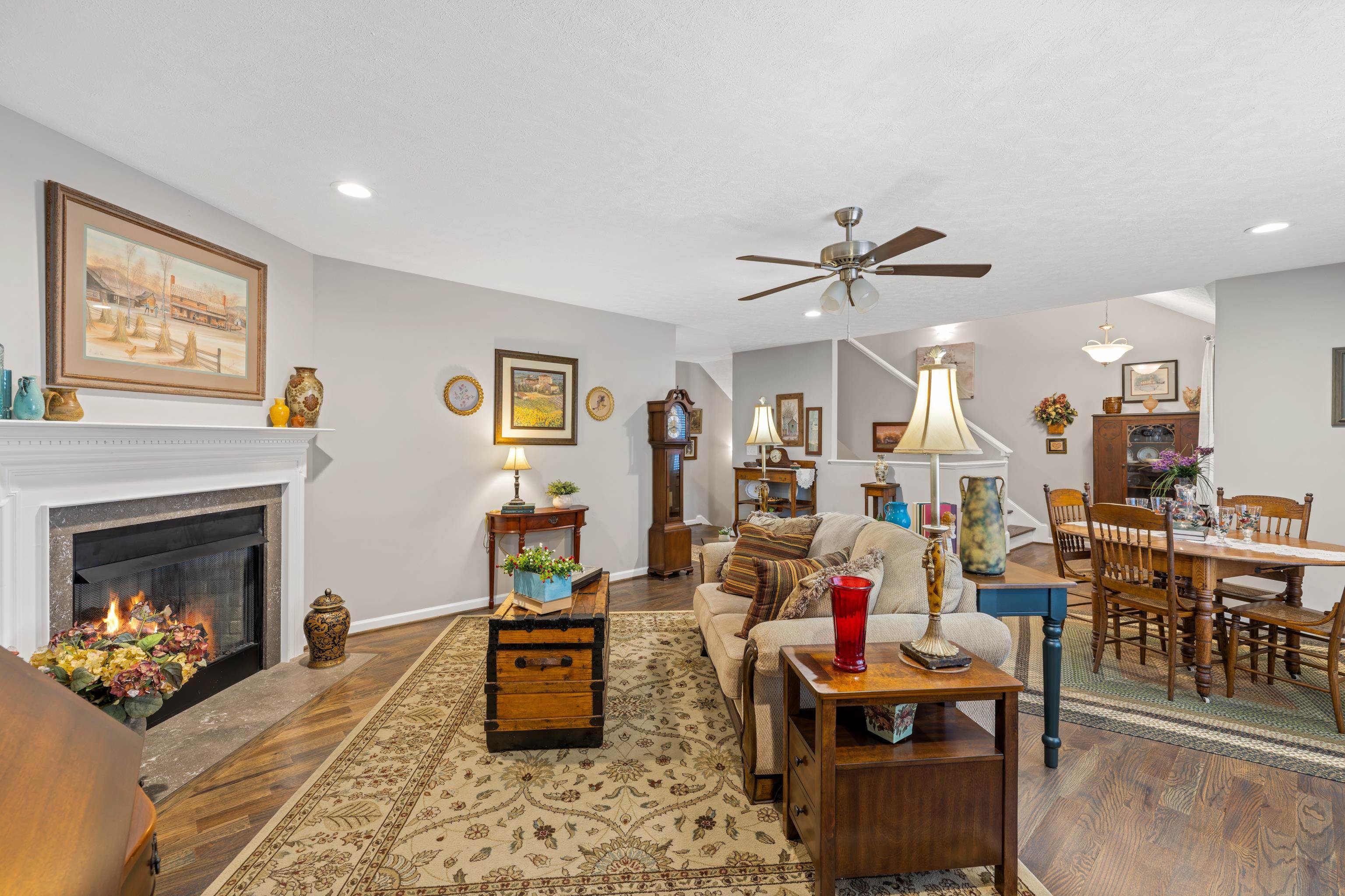 11 COLLINSWOOD WAY, STAUNTON, Virginia 24401, 4 Bedrooms Bedrooms, ,3 BathroomsBathrooms,Residential,11 COLLINSWOOD WAY,683452 MLS # 683452 11 COLLINSWOOD WAY, STAUNTON, Virginia 24401, 4 Bedrooms Bedrooms, ,3 BathroomsBathrooms,Residential,11 COLLINSWOOD WAY,683452 MLS # 683452