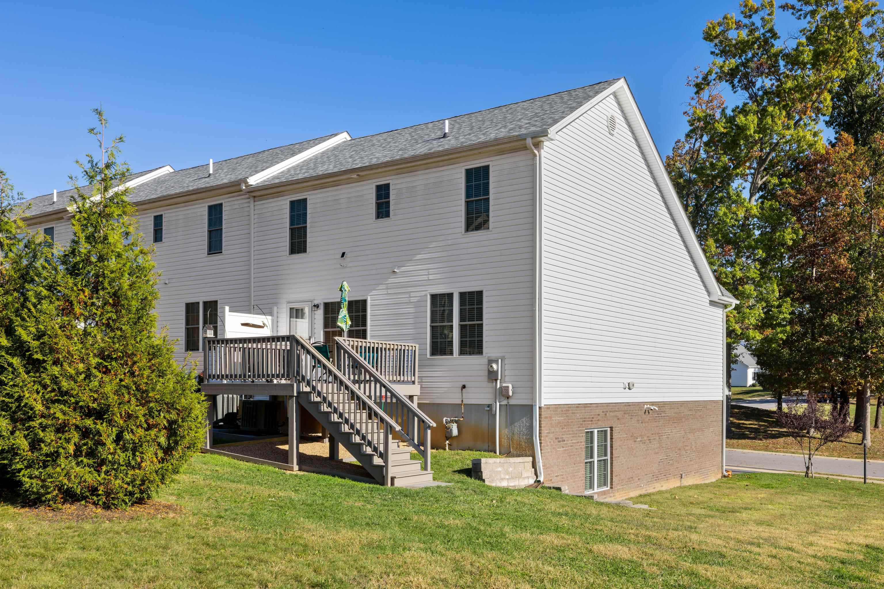 11 COLLINSWOOD WAY, STAUNTON, Virginia 24401, 4 Bedrooms Bedrooms, ,3 BathroomsBathrooms,Residential,11 COLLINSWOOD WAY,683452 MLS # 683452 11 COLLINSWOOD WAY, STAUNTON, Virginia 24401, 4 Bedrooms Bedrooms, ,3 BathroomsBathrooms,Residential,11 COLLINSWOOD WAY,683452 MLS # 683452