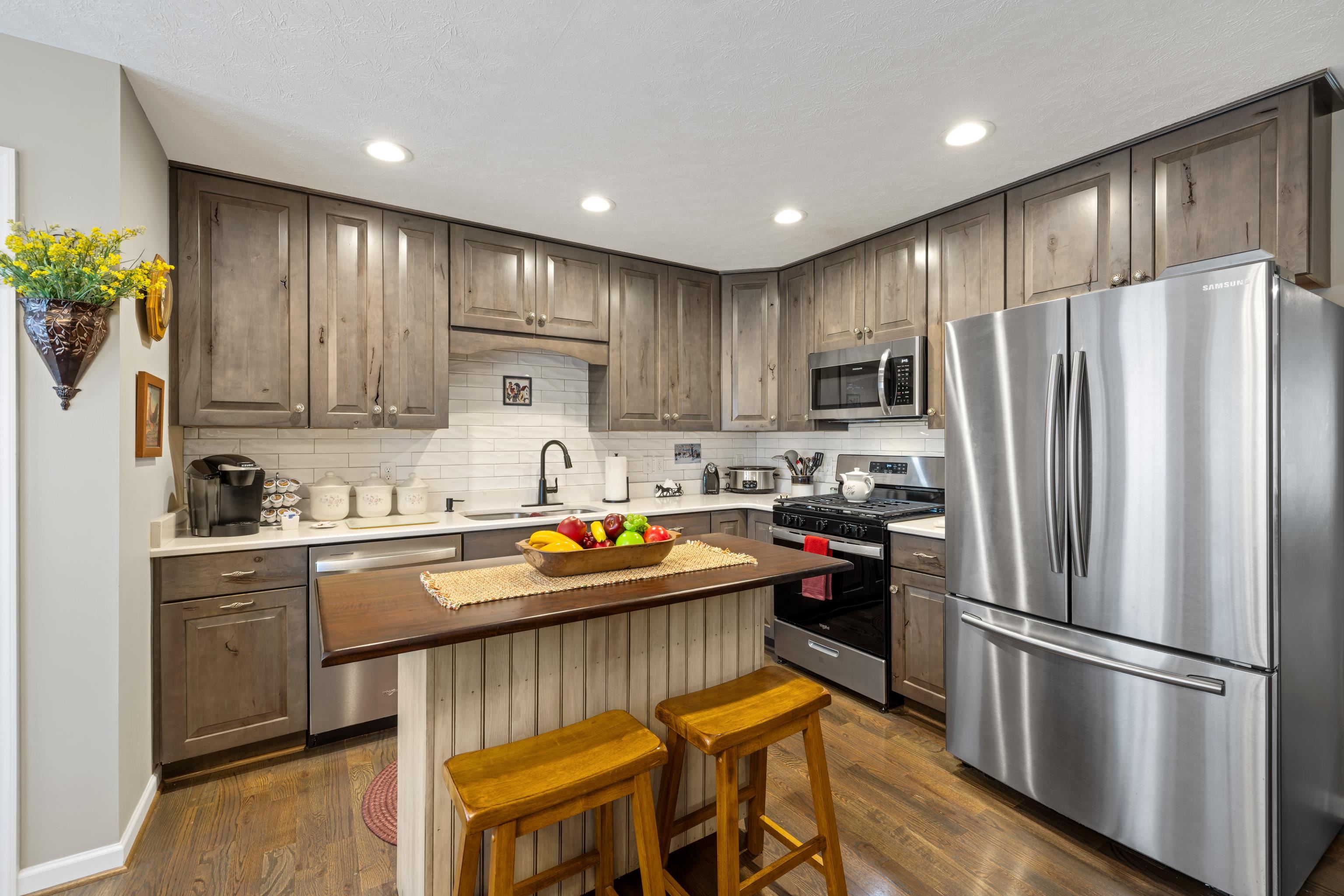 11 COLLINSWOOD WAY, STAUNTON, Virginia 24401, 4 Bedrooms Bedrooms, ,3 BathroomsBathrooms,Residential,11 COLLINSWOOD WAY,683452 MLS # 683452 11 COLLINSWOOD WAY, STAUNTON, Virginia 24401, 4 Bedrooms Bedrooms, ,3 BathroomsBathrooms,Residential,11 COLLINSWOOD WAY,683452 MLS # 683452