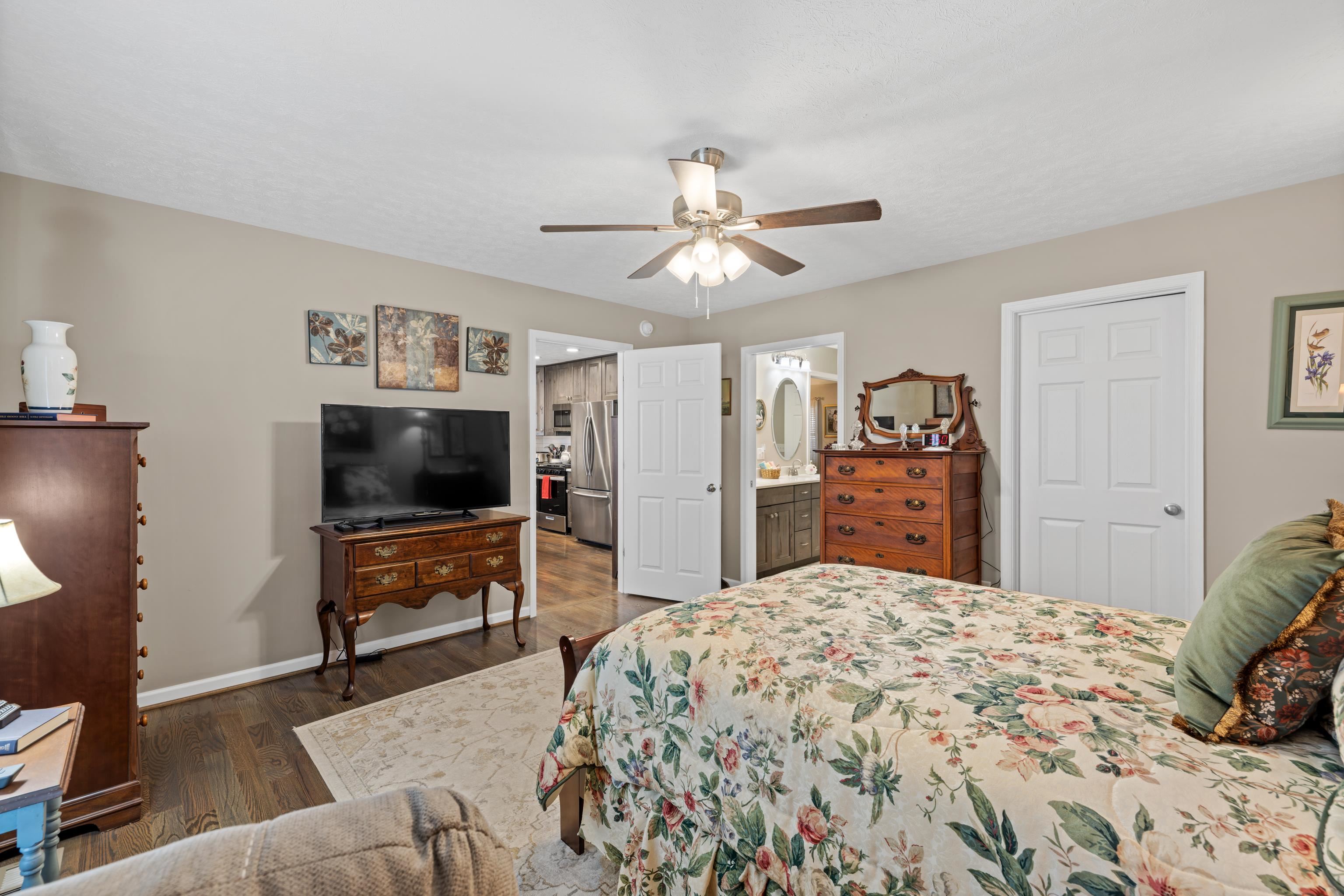 11 COLLINSWOOD WAY, STAUNTON, Virginia 24401, 4 Bedrooms Bedrooms, ,3 BathroomsBathrooms,Residential,11 COLLINSWOOD WAY,683452 MLS # 683452 11 COLLINSWOOD WAY, STAUNTON, Virginia 24401, 4 Bedrooms Bedrooms, ,3 BathroomsBathrooms,Residential,11 COLLINSWOOD WAY,683452 MLS # 683452