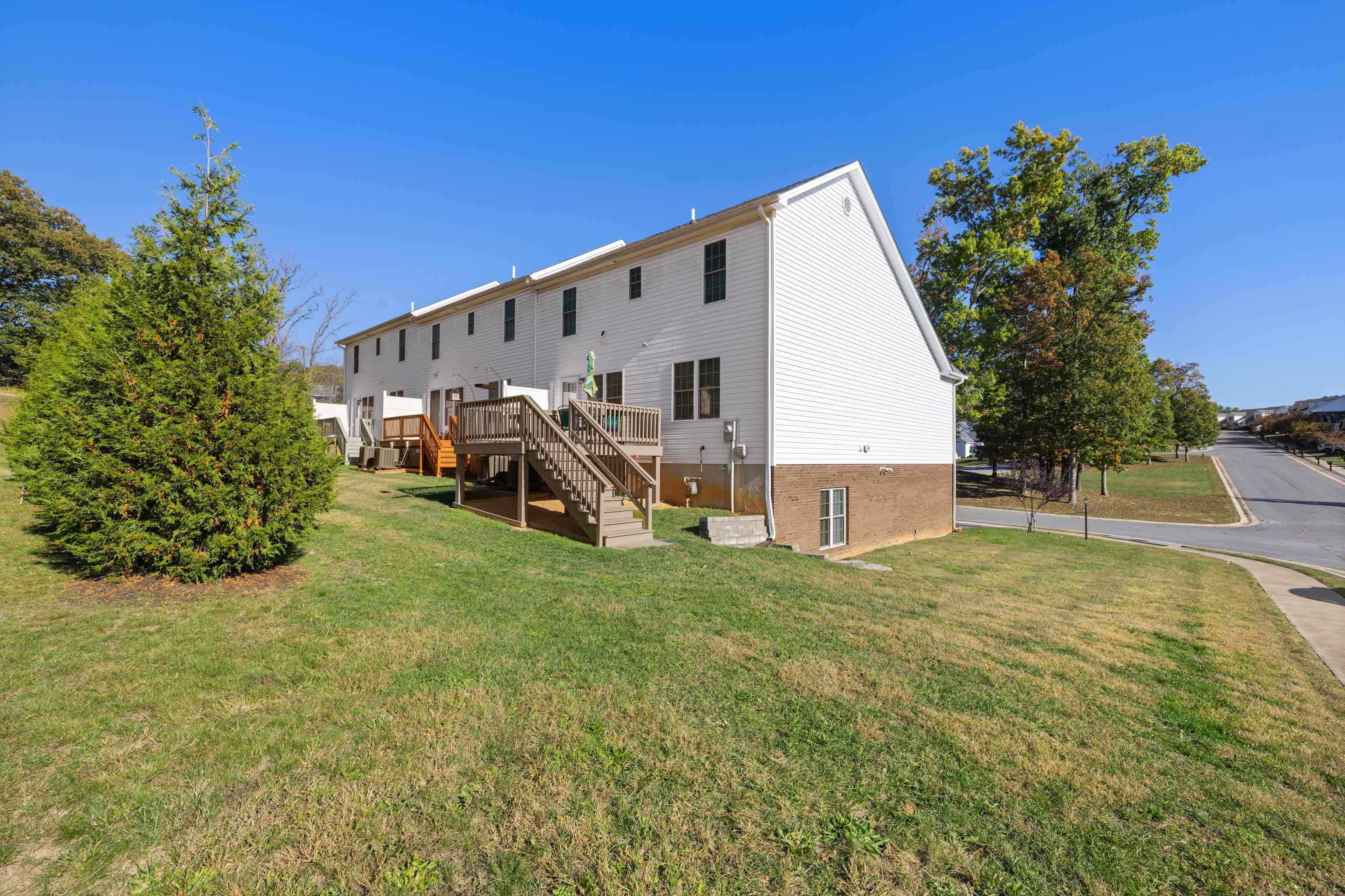 11 COLLINSWOOD WAY, STAUNTON, Virginia 24401, 4 Bedrooms Bedrooms, ,3 BathroomsBathrooms,Residential,11 COLLINSWOOD WAY,683452 MLS # 683452 11 COLLINSWOOD WAY, STAUNTON, Virginia 24401, 4 Bedrooms Bedrooms, ,3 BathroomsBathrooms,Residential,11 COLLINSWOOD WAY,683452 MLS # 683452