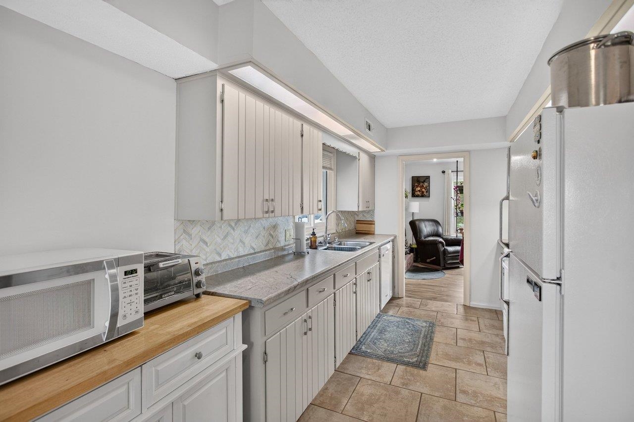 15 VILLAGE SQ, HARRISONBURG, Virginia 22802, 3 Bedrooms Bedrooms, ,1 BathroomBathrooms,Residential,15 VILLAGE SQ,683459 MLS # 683459 15 VILLAGE SQ, HARRISONBURG, Virginia 22802, 3 Bedrooms Bedrooms, ,1 BathroomBathrooms,Residential,15 VILLAGE SQ,683459 MLS # 683459
