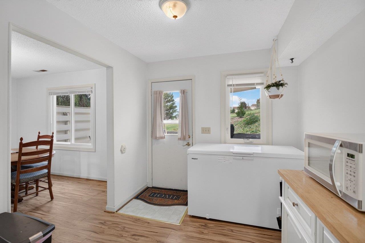 15 VILLAGE SQ, HARRISONBURG, Virginia 22802, 3 Bedrooms Bedrooms, ,1 BathroomBathrooms,Residential,15 VILLAGE SQ,683459 MLS # 683459 15 VILLAGE SQ, HARRISONBURG, Virginia 22802, 3 Bedrooms Bedrooms, ,1 BathroomBathrooms,Residential,15 VILLAGE SQ,683459 MLS # 683459