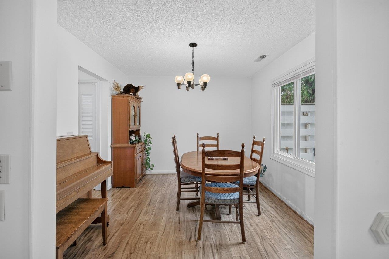 15 VILLAGE SQ, HARRISONBURG, Virginia 22802, 3 Bedrooms Bedrooms, ,1 BathroomBathrooms,Residential,15 VILLAGE SQ,683459 MLS # 683459 15 VILLAGE SQ, HARRISONBURG, Virginia 22802, 3 Bedrooms Bedrooms, ,1 BathroomBathrooms,Residential,15 VILLAGE SQ,683459 MLS # 683459