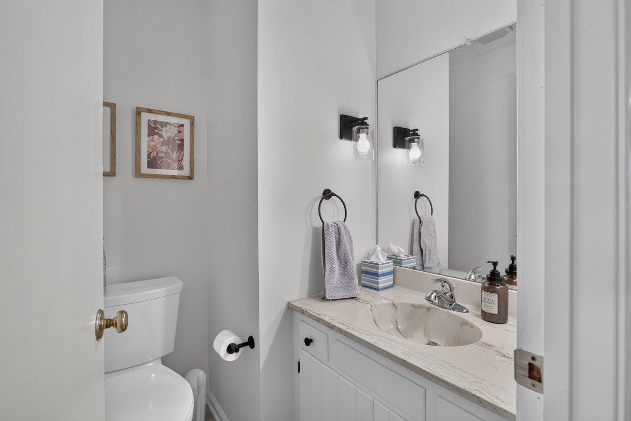15 VILLAGE SQ, HARRISONBURG, Virginia 22802, 3 Bedrooms Bedrooms, ,1 BathroomBathrooms,Residential,15 VILLAGE SQ,683459 MLS # 683459 15 VILLAGE SQ, HARRISONBURG, Virginia 22802, 3 Bedrooms Bedrooms, ,1 BathroomBathrooms,Residential,15 VILLAGE SQ,683459 MLS # 683459