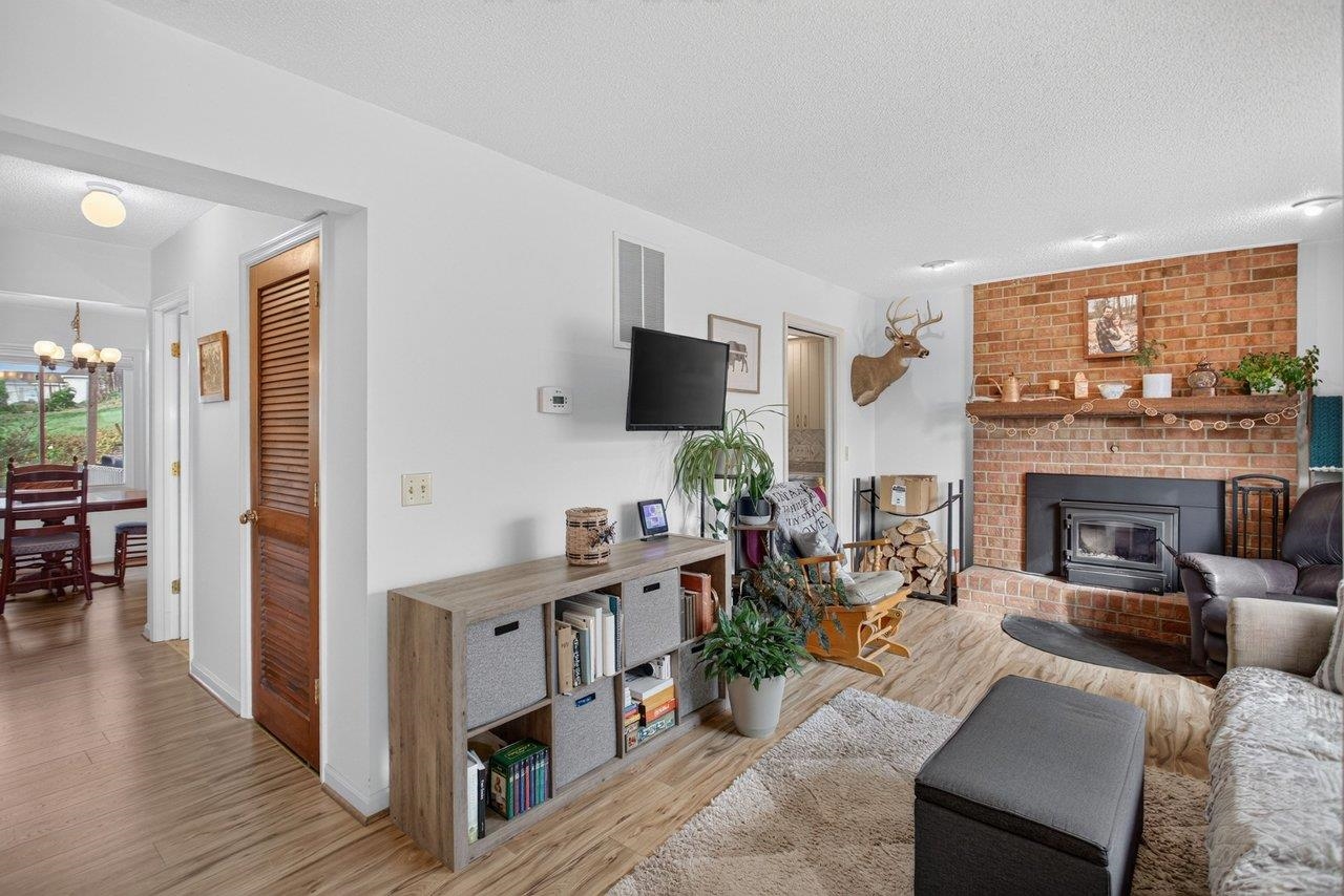 15 VILLAGE SQ, HARRISONBURG, Virginia 22802, 3 Bedrooms Bedrooms, ,1 BathroomBathrooms,Residential,15 VILLAGE SQ,683459 MLS # 683459 15 VILLAGE SQ, HARRISONBURG, Virginia 22802, 3 Bedrooms Bedrooms, ,1 BathroomBathrooms,Residential,15 VILLAGE SQ,683459 MLS # 683459