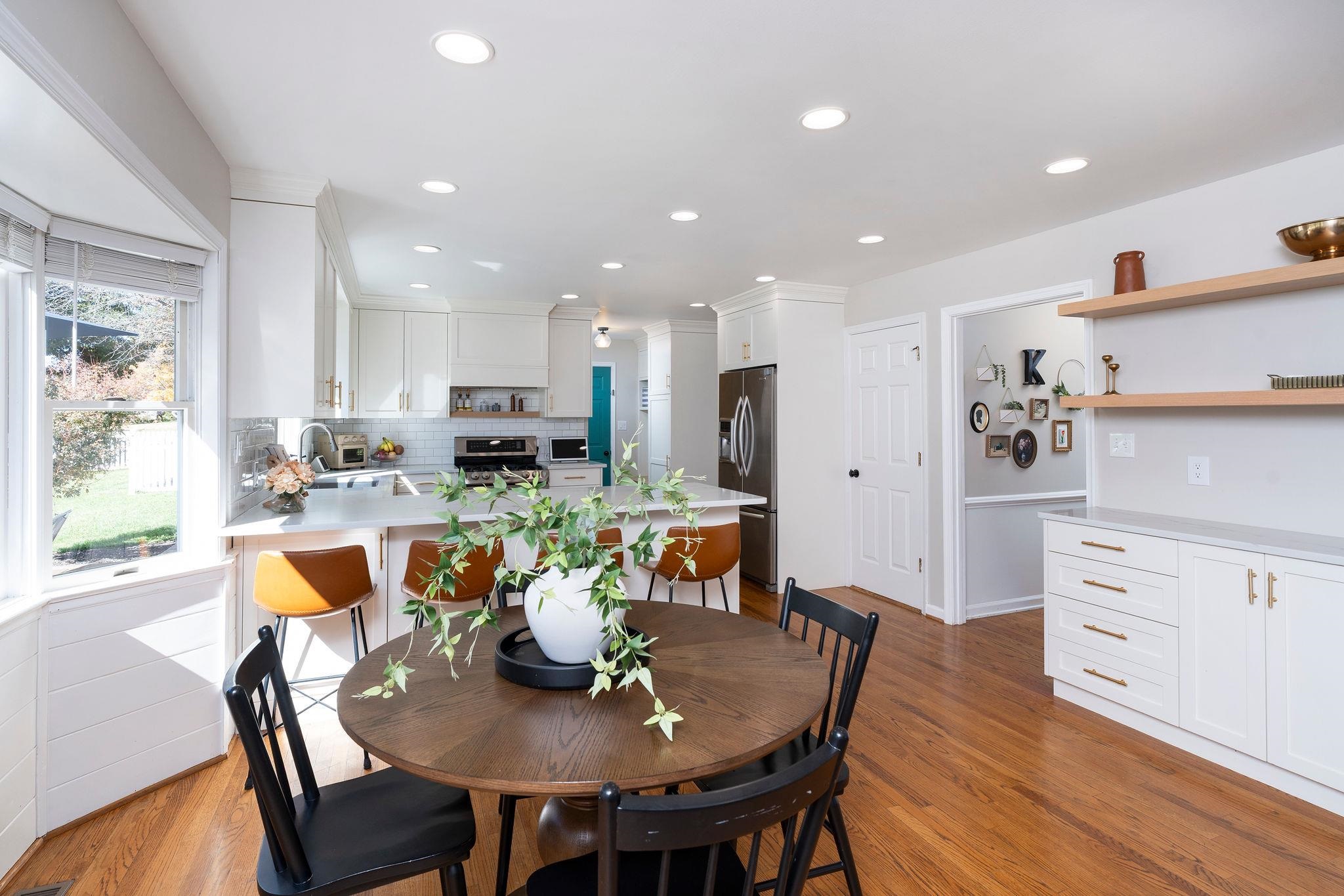 133 HUNTINGTON PL, WAYNESBORO, Virginia 22980, 4 Bedrooms Bedrooms, ,3 BathroomsBathrooms,Residential,Modern Colonial,133 HUNTINGTON PL,683460 MLS # 683460