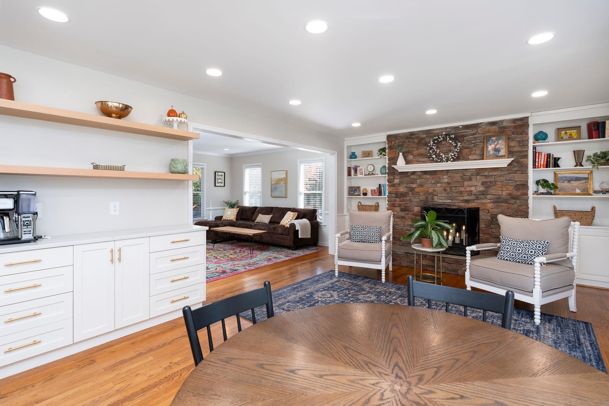 133 HUNTINGTON PL, WAYNESBORO, Virginia 22980, 4 Bedrooms Bedrooms, ,3 BathroomsBathrooms,Residential,Modern Colonial,133 HUNTINGTON PL,683460 MLS # 683460