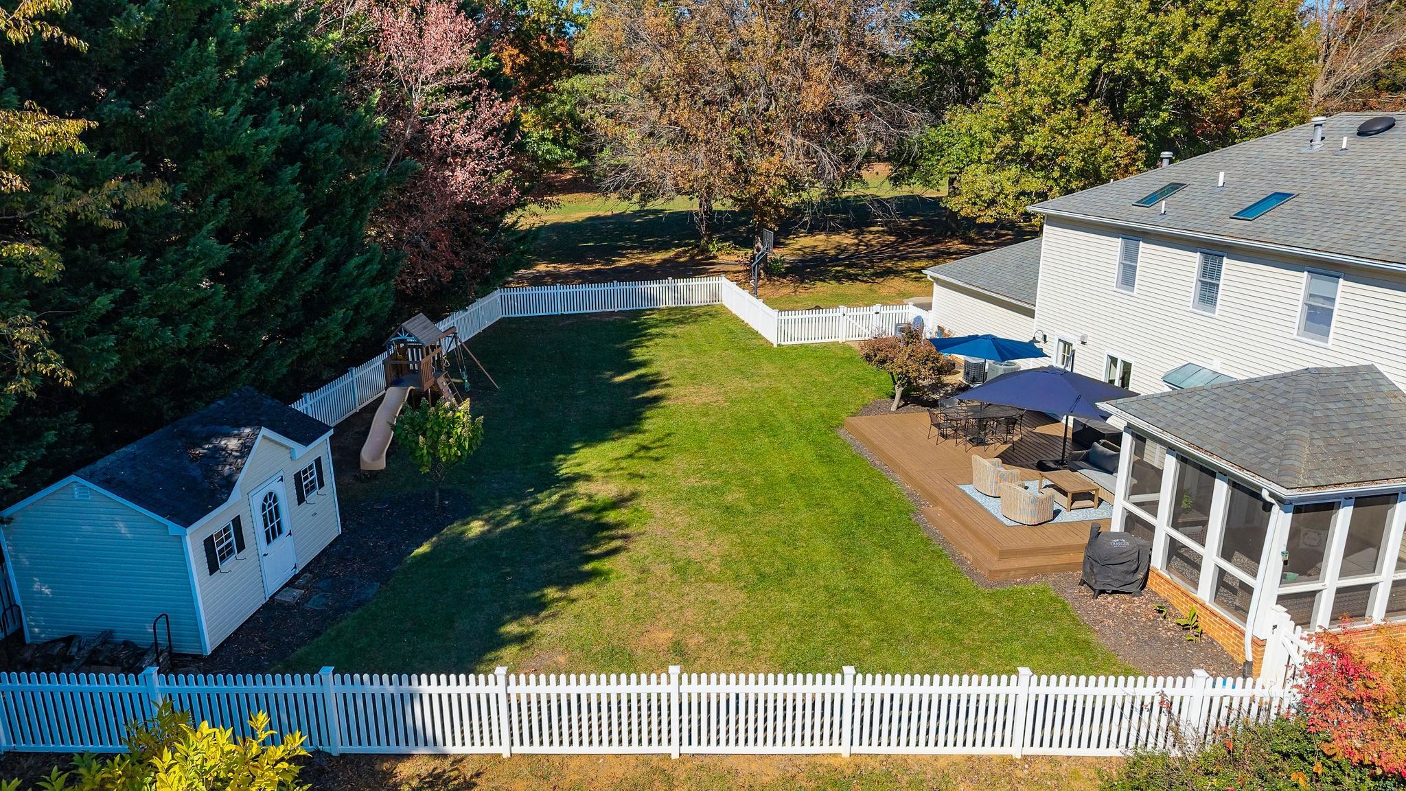 133 HUNTINGTON PL, WAYNESBORO, Virginia 22980, 4 Bedrooms Bedrooms, ,3 BathroomsBathrooms,Residential,Modern Colonial,133 HUNTINGTON PL,683460 MLS # 683460