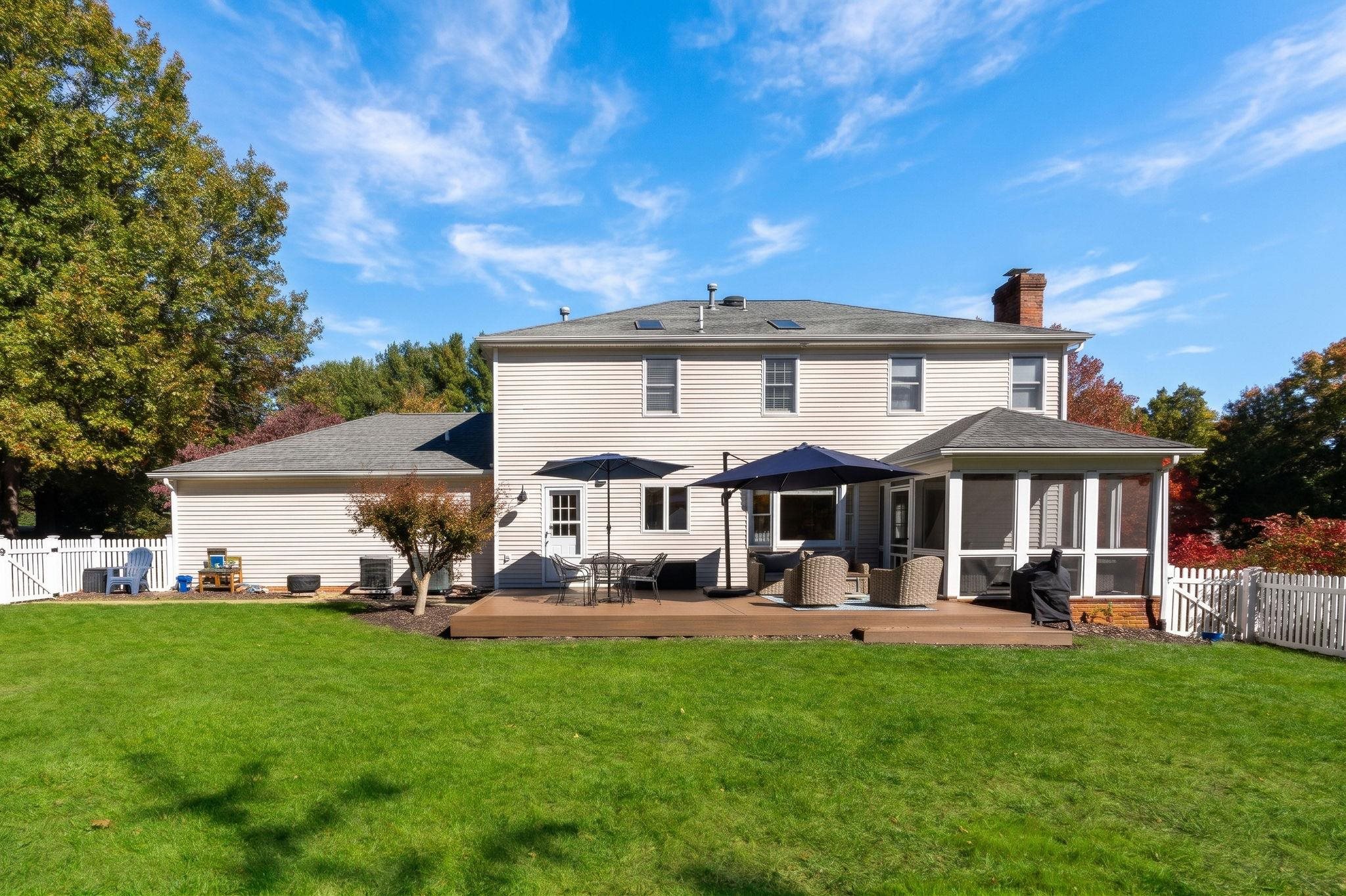 133 HUNTINGTON PL, WAYNESBORO, Virginia 22980, 4 Bedrooms Bedrooms, ,3 BathroomsBathrooms,Residential,Modern Colonial,133 HUNTINGTON PL,683460 MLS # 683460