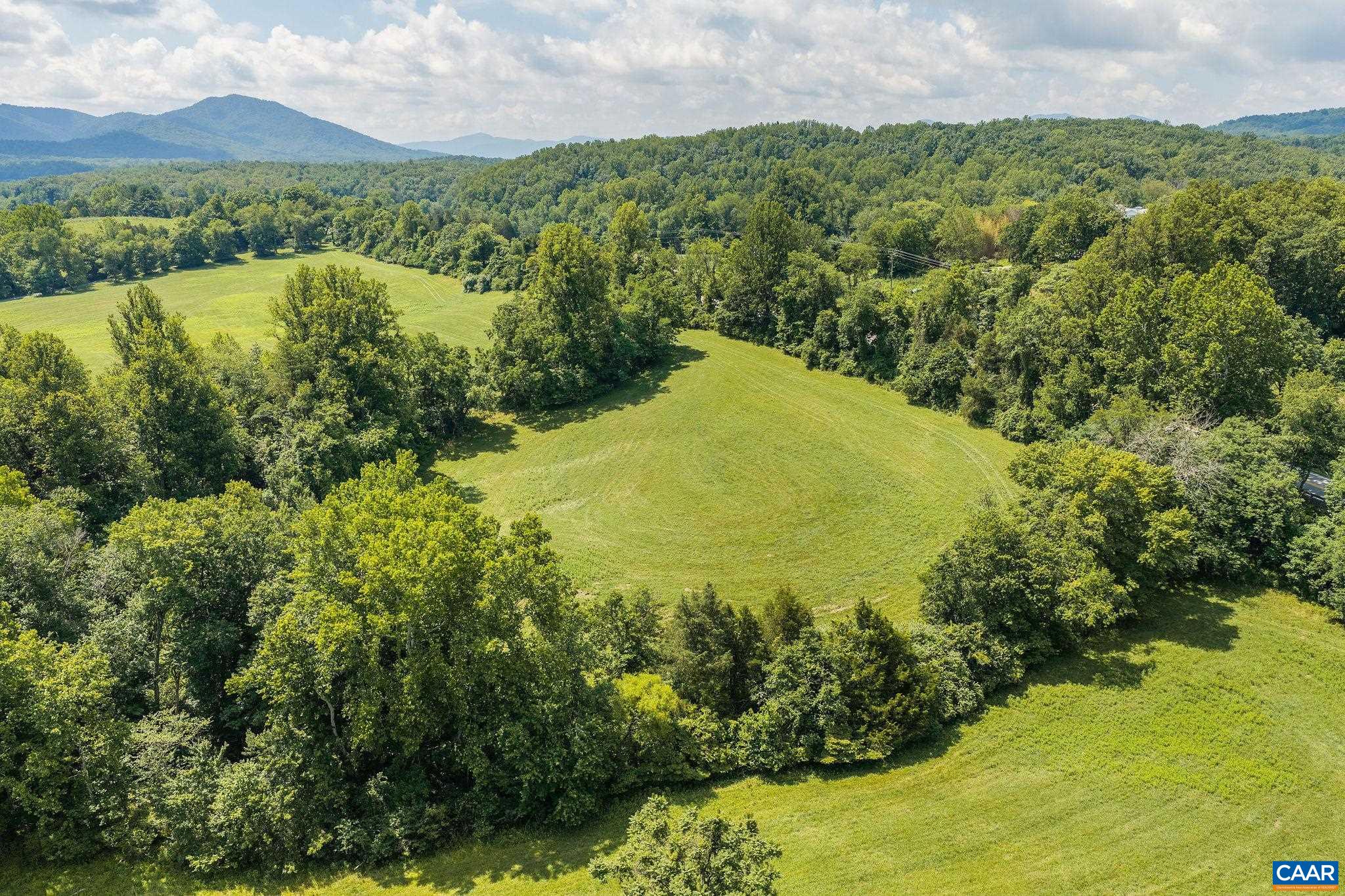 8486 ROCKFISH VALLEY HWY, AFTON, Virginia 22920, 3 Bedrooms Bedrooms, ,3 BathroomsBathrooms,Residential,8486 ROCKFISH VALLEY HWY,683462 MLS # 683462