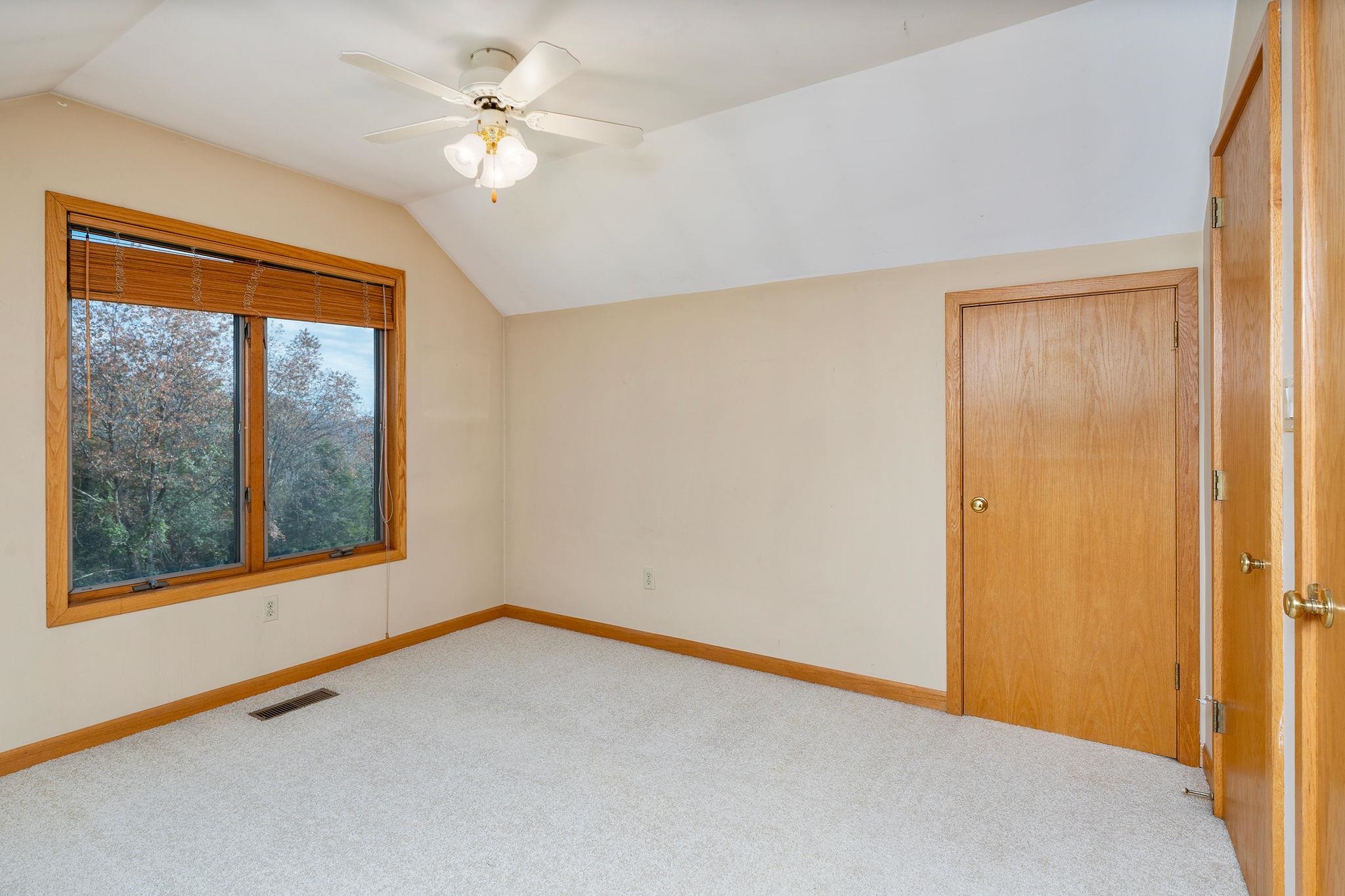 4645 PLEASANT VALLEY RD, ROCKINGHAM, Virginia 22801, 5 Bedrooms Bedrooms, ,3 BathroomsBathrooms,Residential,4645 PLEASANT VALLEY RD,683463 MLS # 683463