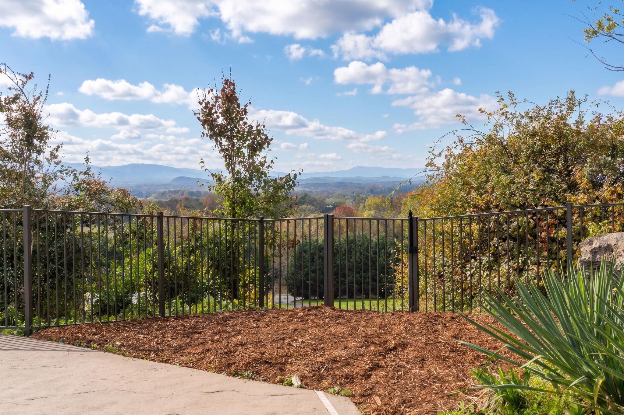 4645 PLEASANT VALLEY RD, ROCKINGHAM, Virginia 22801, 5 Bedrooms Bedrooms, ,3 BathroomsBathrooms,Residential,4645 PLEASANT VALLEY RD,683463 MLS # 683463