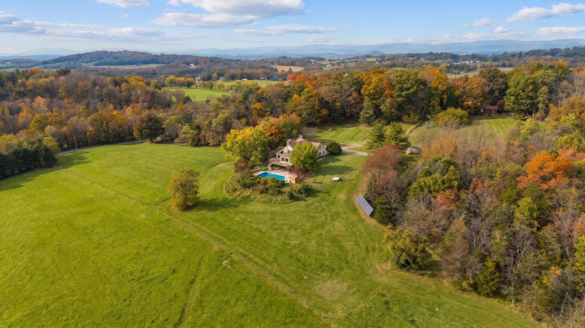 4645 PLEASANT VALLEY RD, ROCKINGHAM, Virginia 22801, 5 Bedrooms Bedrooms, ,3 BathroomsBathrooms,Residential,4645 PLEASANT VALLEY RD,683463 MLS # 683463
