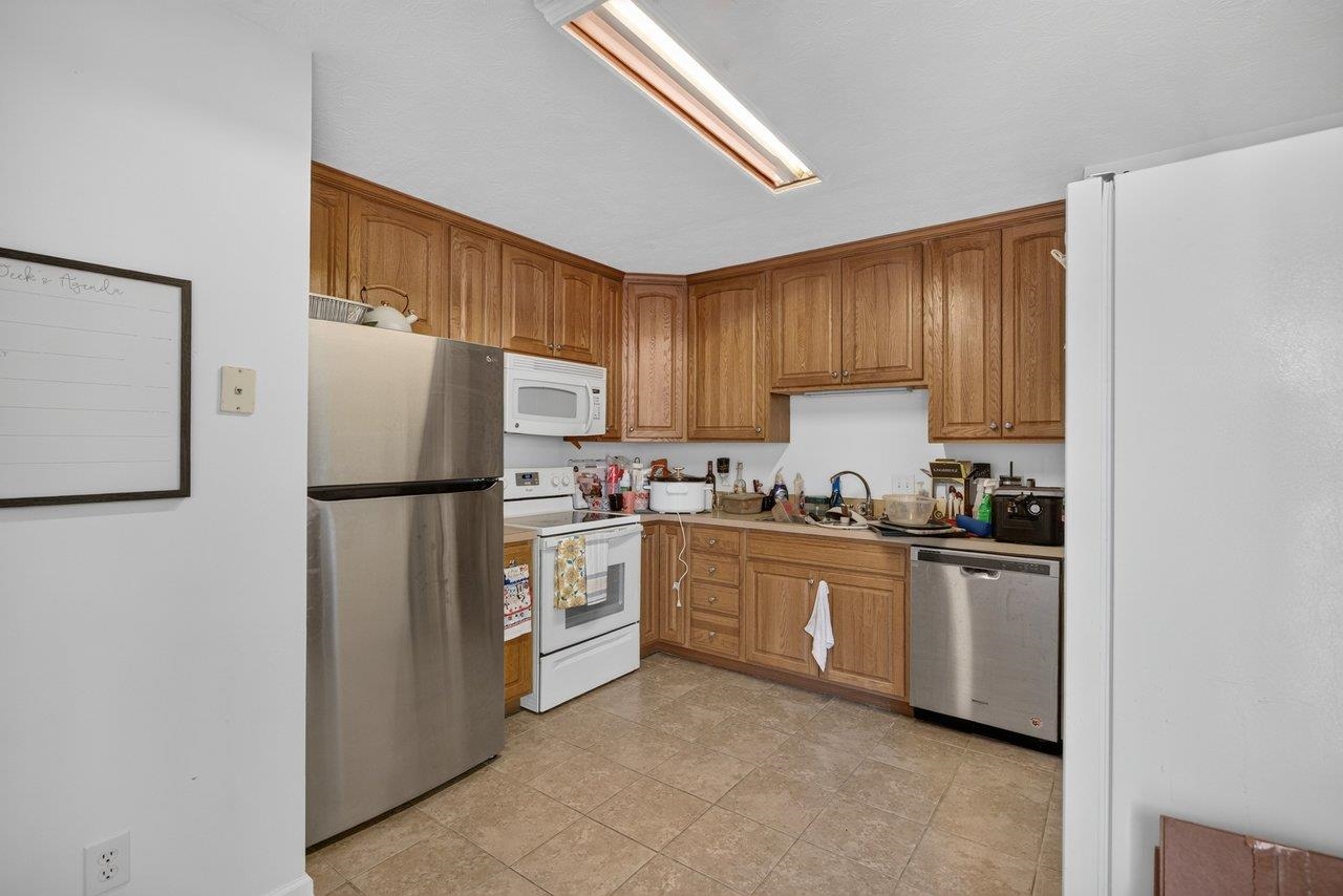 139 JACKSON ST, BROADWAY, Virginia 22815, 2 Bedrooms Bedrooms, ,2 BathroomsBathrooms,Residential,139 JACKSON ST,683464 MLS # 683464 139 JACKSON ST, BROADWAY, Virginia 22815, 2 Bedrooms Bedrooms, ,2 BathroomsBathrooms,Residential,139 JACKSON ST,683464 MLS # 683464