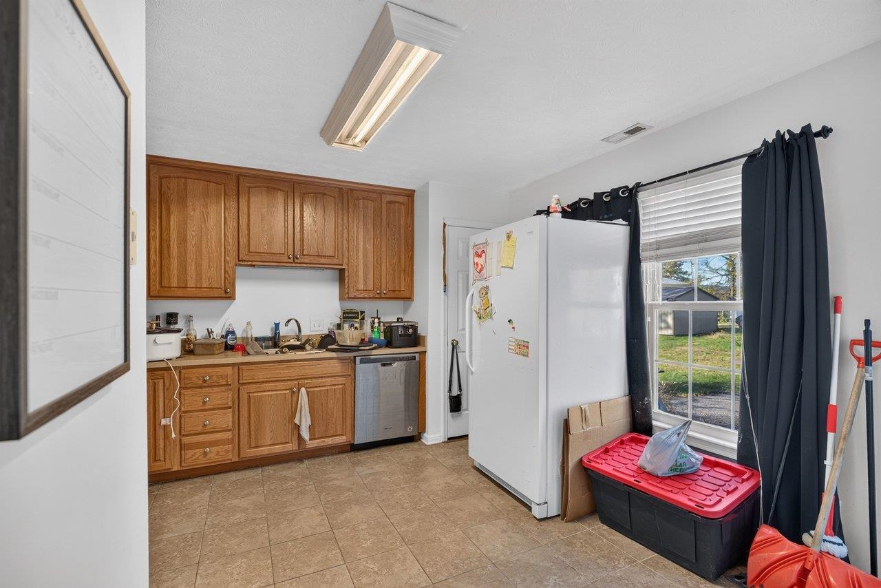 139 JACKSON ST, BROADWAY, Virginia 22815, 2 Bedrooms Bedrooms, ,2 BathroomsBathrooms,Residential,139 JACKSON ST,683464 MLS # 683464 139 JACKSON ST, BROADWAY, Virginia 22815, 2 Bedrooms Bedrooms, ,2 BathroomsBathrooms,Residential,139 JACKSON ST,683464 MLS # 683464