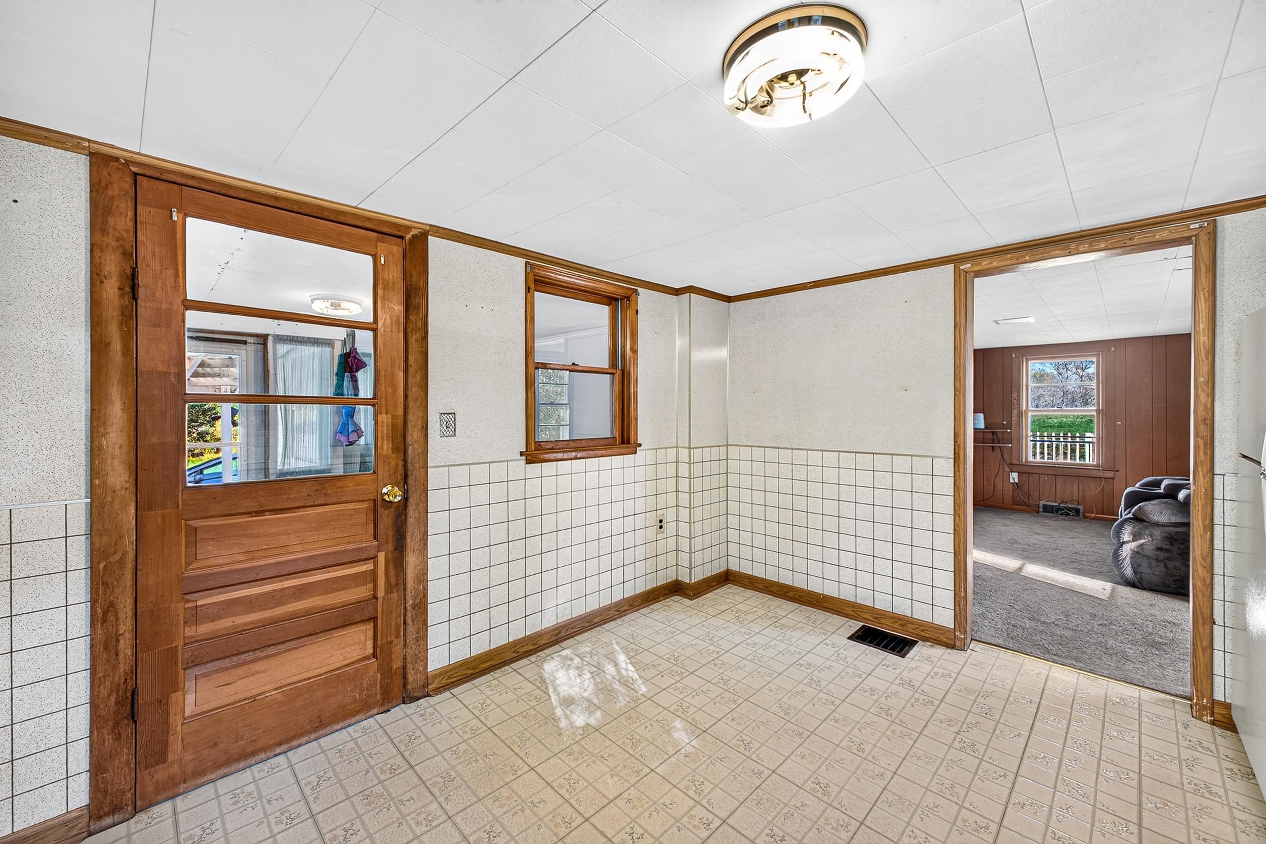 412 RINACA LN, SHENANDOAH, Virginia 22849, 4 Bedrooms Bedrooms, ,2 BathroomsBathrooms,Residential,412 RINACA LN,683468 MLS # 683468 412 RINACA LN, SHENANDOAH, Virginia 22849, 4 Bedrooms Bedrooms, ,2 BathroomsBathrooms,Residential,412 RINACA LN,683468 MLS # 683468
