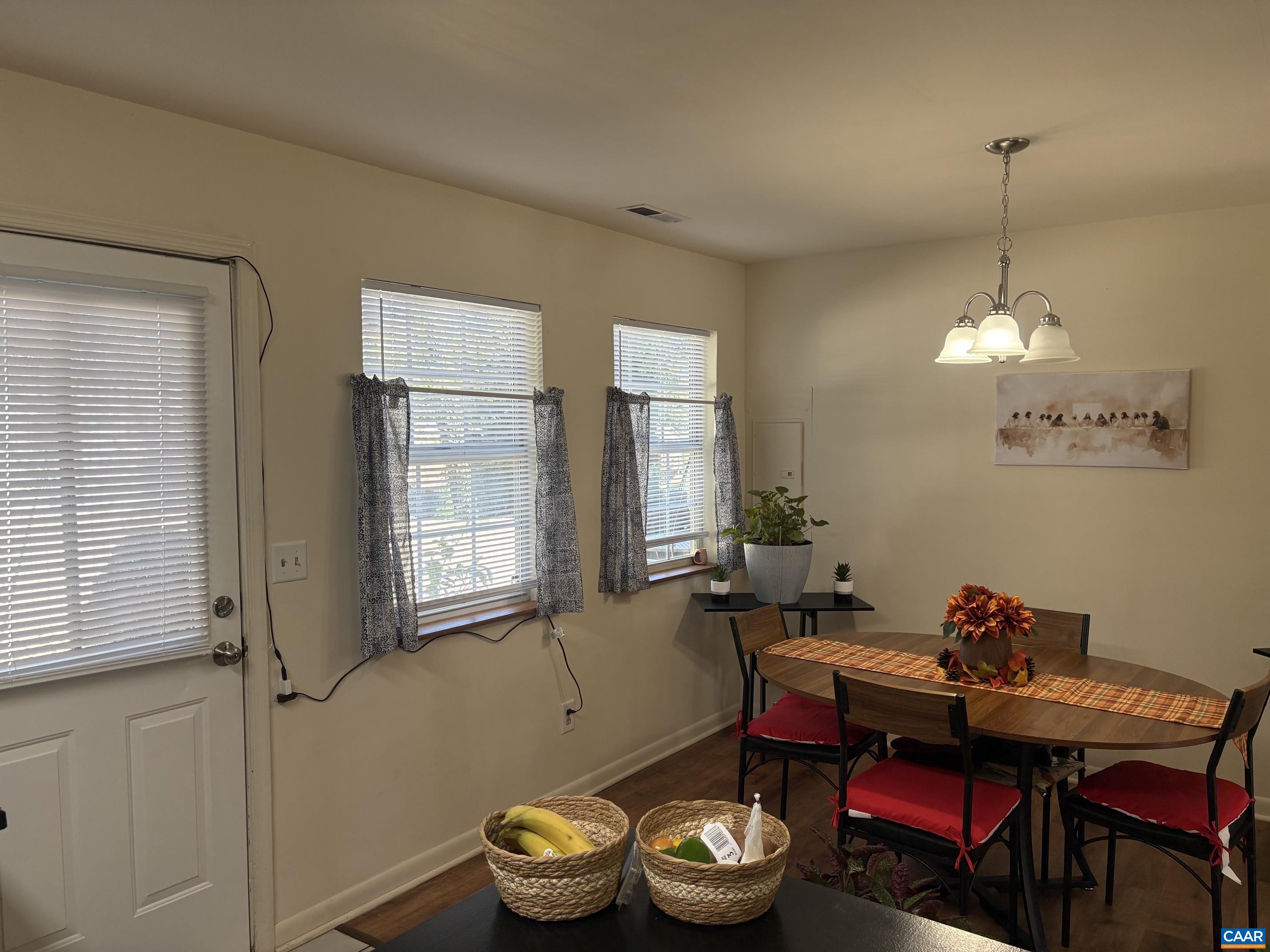 407 HARRIS RD, CHARLOTTESVILLE, Virginia 22903, ,Residential,407 HARRIS RD,683471 MLS # 683471 407 HARRIS RD, CHARLOTTESVILLE, Virginia 22903, ,Residential,407 HARRIS RD,683471 MLS # 683471