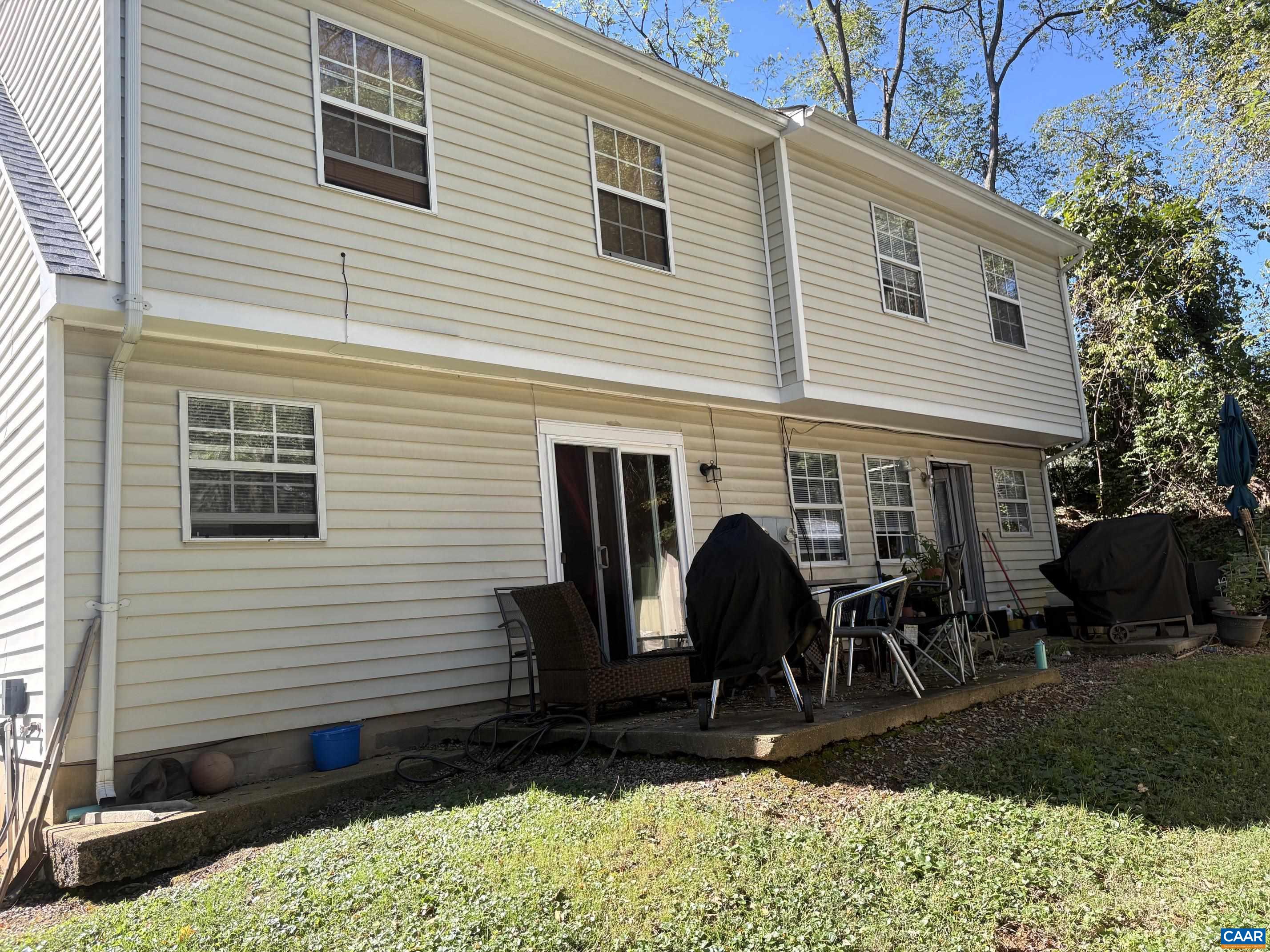 407 HARRIS RD, CHARLOTTESVILLE, Virginia 22903, ,Residential,407 HARRIS RD,683471 MLS # 683471 407 HARRIS RD, CHARLOTTESVILLE, Virginia 22903, ,Residential,407 HARRIS RD,683471 MLS # 683471