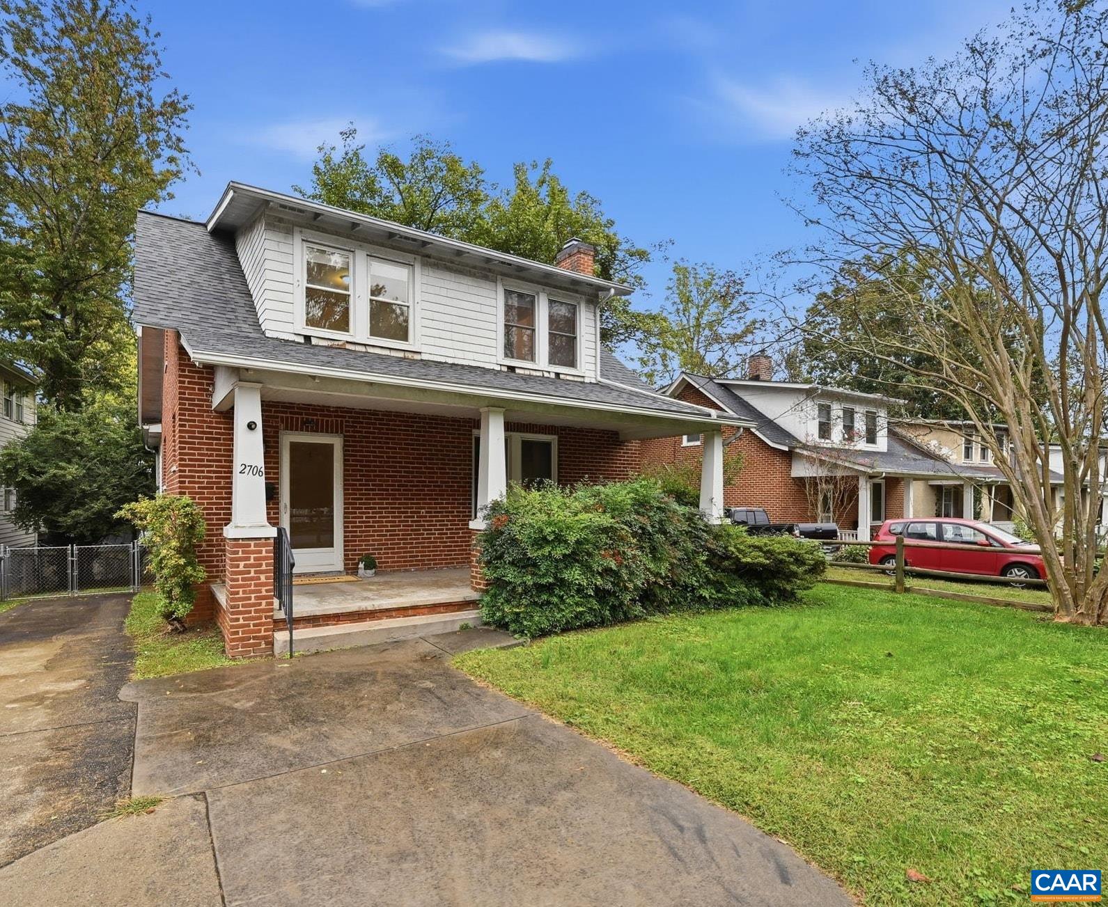 2706 JEFFERSON PARK AVE, CHARLOTTESVILLE, Virginia 22903, 3 Bedrooms Bedrooms, ,1 BathroomBathrooms,Residential,2706 JEFFERSON PARK AVE,683304 MLS # 683304 2706 JEFFERSON PARK AVE, CHARLOTTESVILLE, Virginia 22903, 3 Bedrooms Bedrooms, ,1 BathroomBathrooms,Residential,2706 JEFFERSON PARK AVE,683304 MLS # 683304