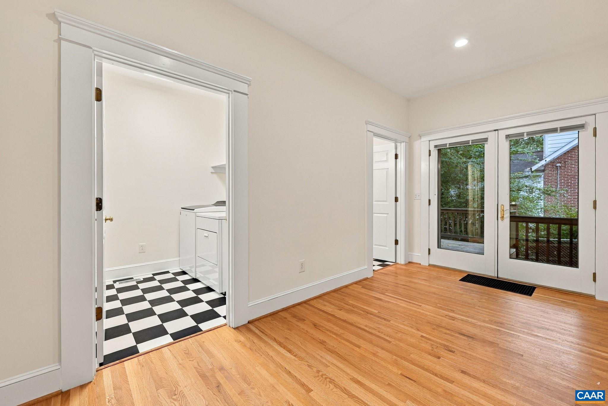 2706 JEFFERSON PARK AVE, CHARLOTTESVILLE, Virginia 22903, 3 Bedrooms Bedrooms, ,1 BathroomBathrooms,Residential,2706 JEFFERSON PARK AVE,683304 MLS # 683304 2706 JEFFERSON PARK AVE, CHARLOTTESVILLE, Virginia 22903, 3 Bedrooms Bedrooms, ,1 BathroomBathrooms,Residential,2706 JEFFERSON PARK AVE,683304 MLS # 683304