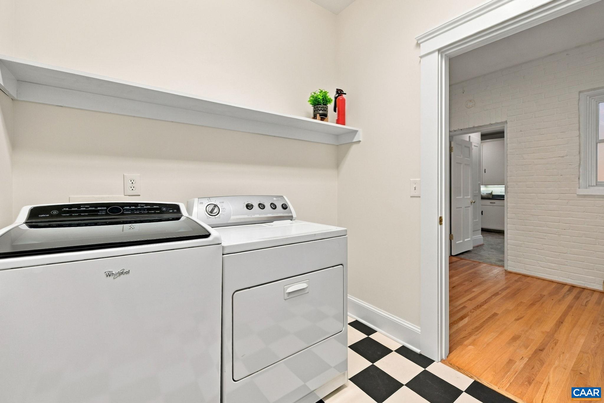 2706 JEFFERSON PARK AVE, CHARLOTTESVILLE, Virginia 22903, 3 Bedrooms Bedrooms, ,1 BathroomBathrooms,Residential,2706 JEFFERSON PARK AVE,683304 MLS # 683304 2706 JEFFERSON PARK AVE, CHARLOTTESVILLE, Virginia 22903, 3 Bedrooms Bedrooms, ,1 BathroomBathrooms,Residential,2706 JEFFERSON PARK AVE,683304 MLS # 683304