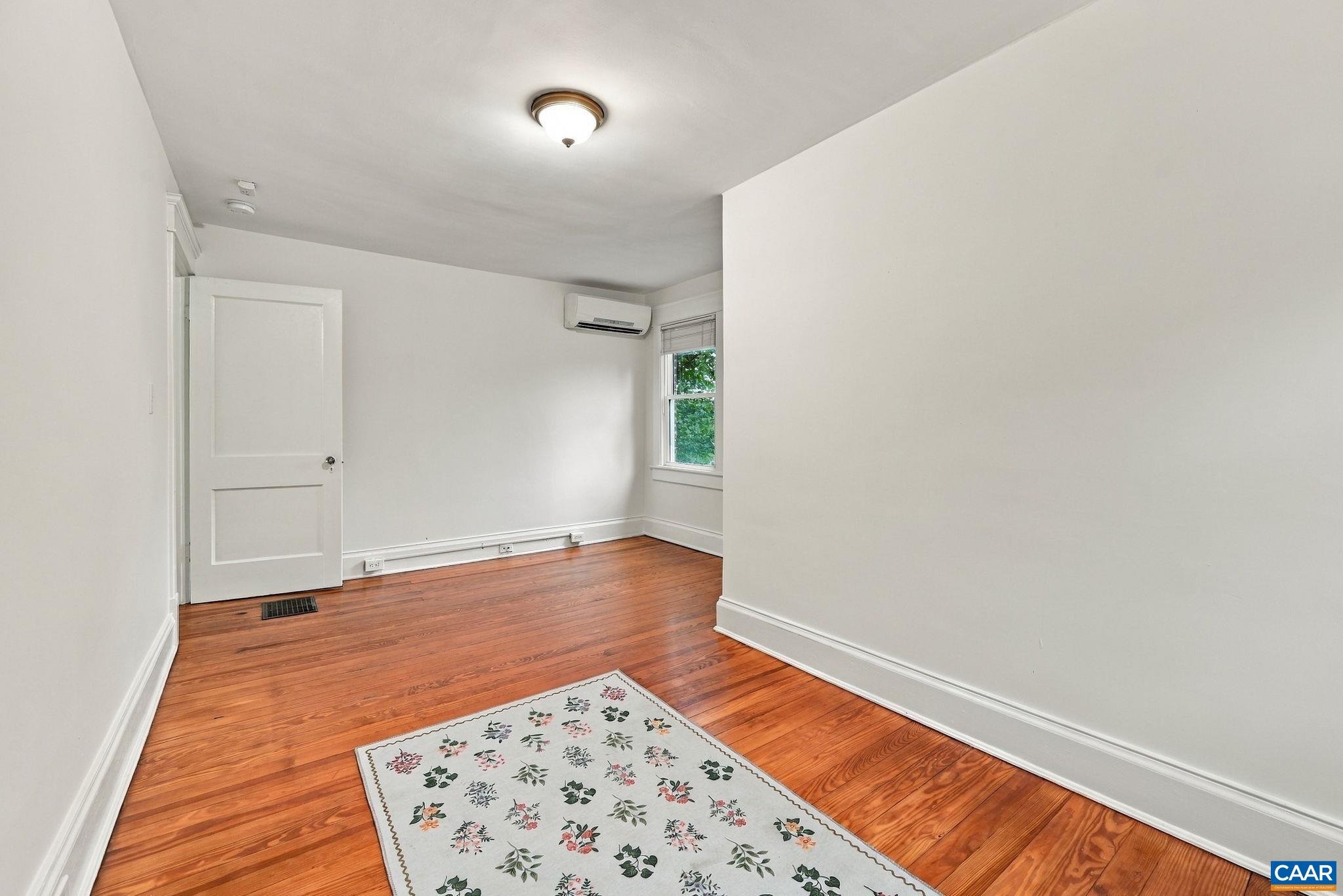 2706 JEFFERSON PARK AVE, CHARLOTTESVILLE, Virginia 22903, 3 Bedrooms Bedrooms, ,1 BathroomBathrooms,Residential,2706 JEFFERSON PARK AVE,683304 MLS # 683304 2706 JEFFERSON PARK AVE, CHARLOTTESVILLE, Virginia 22903, 3 Bedrooms Bedrooms, ,1 BathroomBathrooms,Residential,2706 JEFFERSON PARK AVE,683304 MLS # 683304