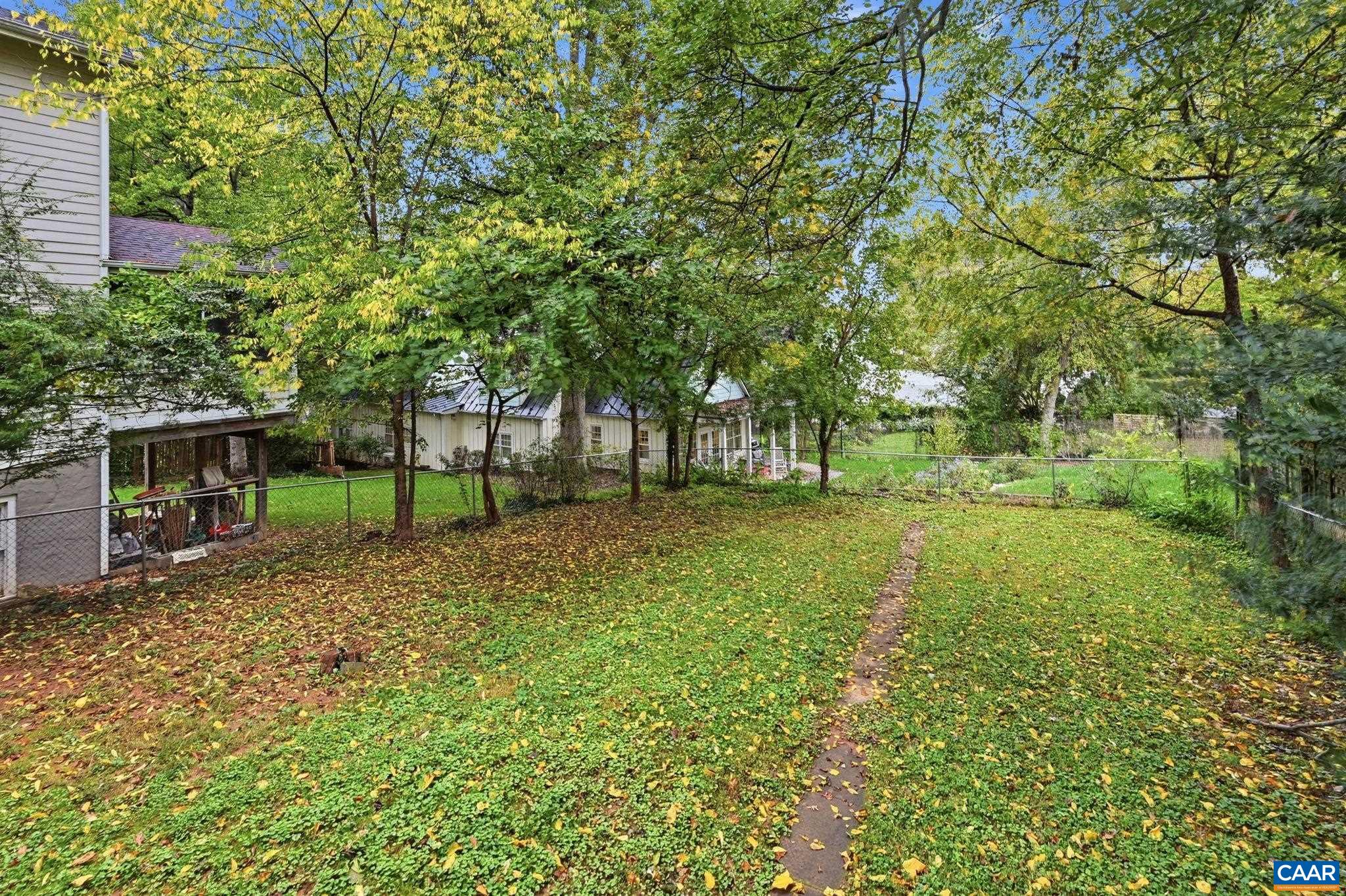 2706 JEFFERSON PARK AVE, CHARLOTTESVILLE, Virginia 22903, 3 Bedrooms Bedrooms, ,1 BathroomBathrooms,Residential,2706 JEFFERSON PARK AVE,683304 MLS # 683304 2706 JEFFERSON PARK AVE, CHARLOTTESVILLE, Virginia 22903, 3 Bedrooms Bedrooms, ,1 BathroomBathrooms,Residential,2706 JEFFERSON PARK AVE,683304 MLS # 683304