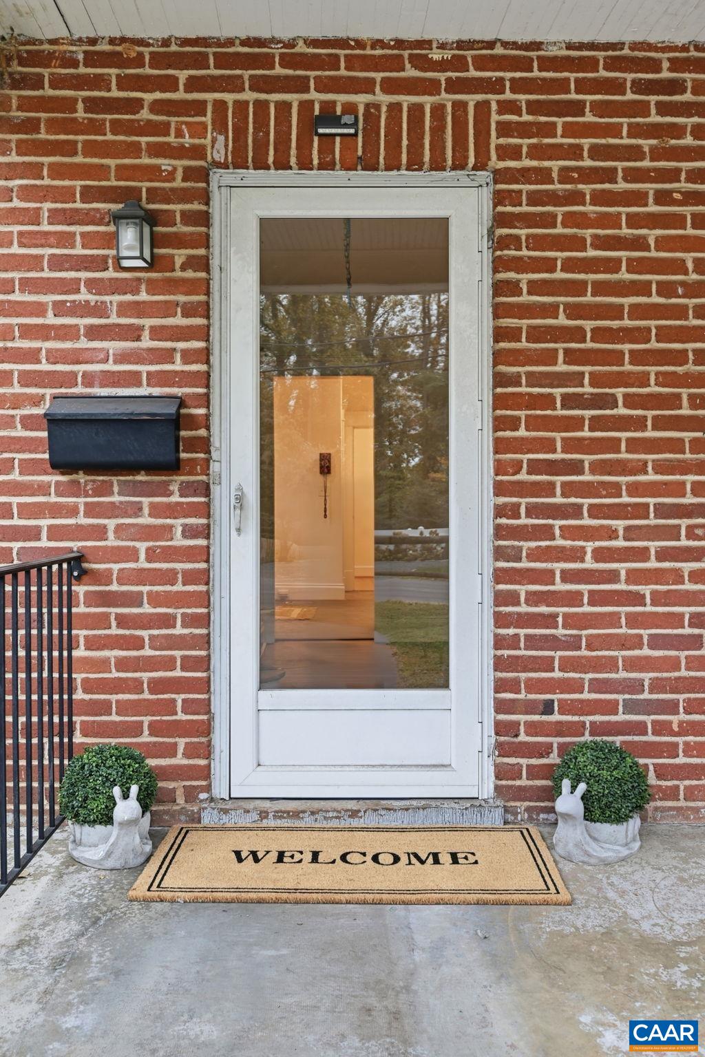 2706 JEFFERSON PARK AVE, CHARLOTTESVILLE, Virginia 22903, 3 Bedrooms Bedrooms, ,1 BathroomBathrooms,Residential,2706 JEFFERSON PARK AVE,683304 MLS # 683304 2706 JEFFERSON PARK AVE, CHARLOTTESVILLE, Virginia 22903, 3 Bedrooms Bedrooms, ,1 BathroomBathrooms,Residential,2706 JEFFERSON PARK AVE,683304 MLS # 683304