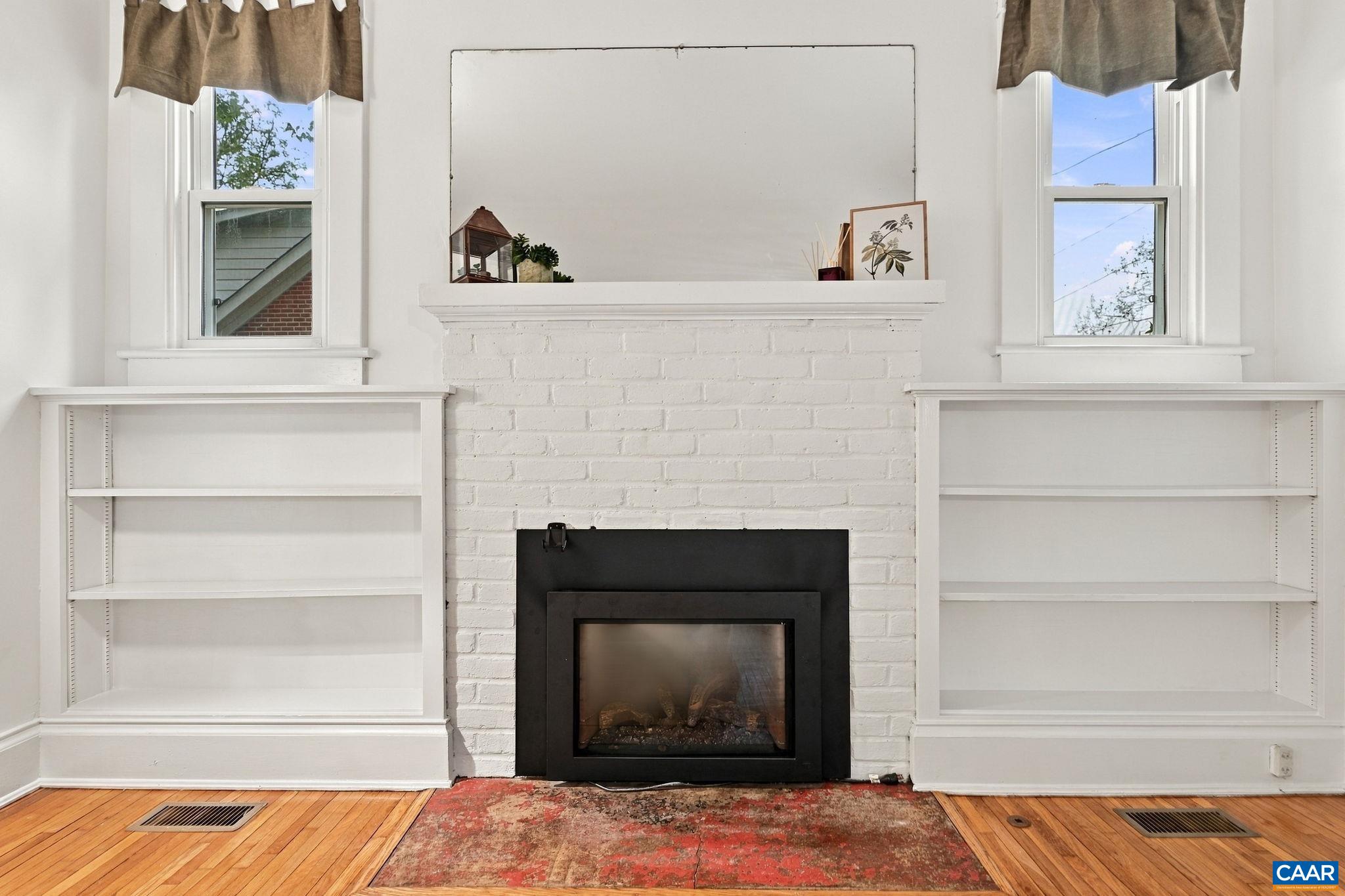 2706 JEFFERSON PARK AVE, CHARLOTTESVILLE, Virginia 22903, 3 Bedrooms Bedrooms, ,1 BathroomBathrooms,Residential,2706 JEFFERSON PARK AVE,683304 MLS # 683304 2706 JEFFERSON PARK AVE, CHARLOTTESVILLE, Virginia 22903, 3 Bedrooms Bedrooms, ,1 BathroomBathrooms,Residential,2706 JEFFERSON PARK AVE,683304 MLS # 683304