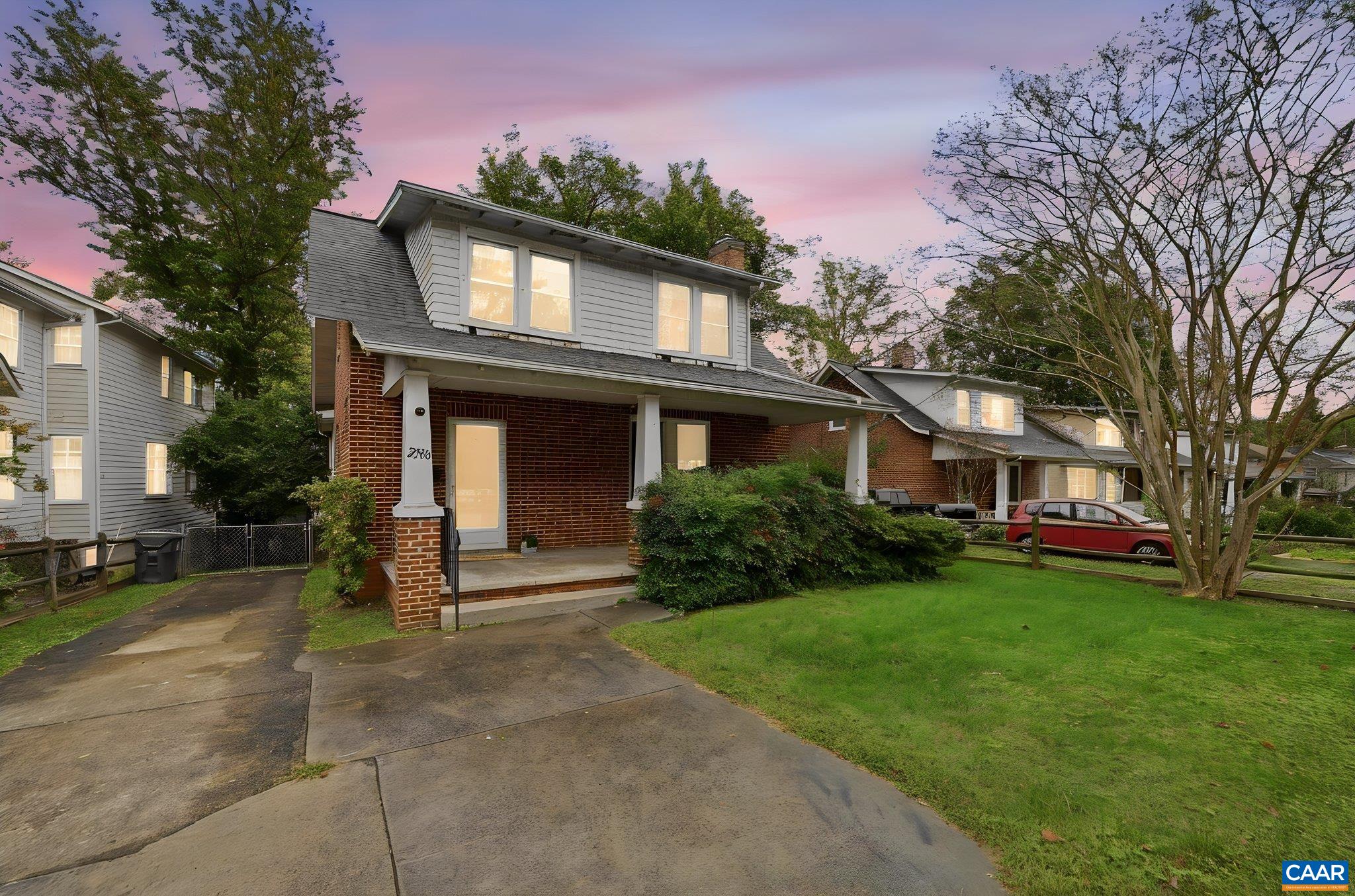2706 JEFFERSON PARK AVE, CHARLOTTESVILLE, Virginia 22903, 3 Bedrooms Bedrooms, ,1 BathroomBathrooms,Residential,2706 JEFFERSON PARK AVE,683304 MLS # 683304 2706 JEFFERSON PARK AVE, CHARLOTTESVILLE, Virginia 22903, 3 Bedrooms Bedrooms, ,1 BathroomBathrooms,Residential,2706 JEFFERSON PARK AVE,683304 MLS # 683304