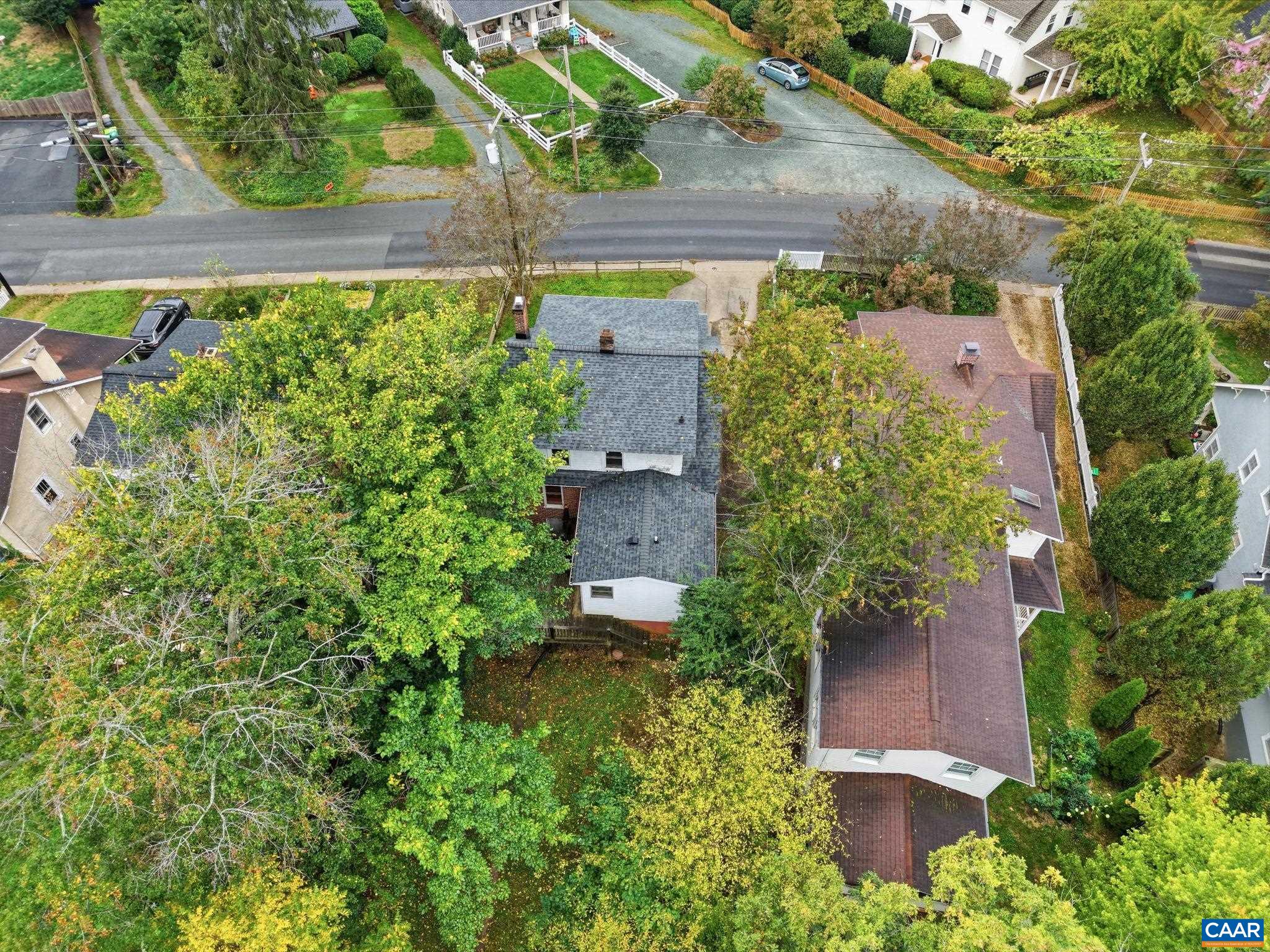 2706 JEFFERSON PARK AVE, CHARLOTTESVILLE, Virginia 22903, 3 Bedrooms Bedrooms, ,1 BathroomBathrooms,Residential,2706 JEFFERSON PARK AVE,683304 MLS # 683304 2706 JEFFERSON PARK AVE, CHARLOTTESVILLE, Virginia 22903, 3 Bedrooms Bedrooms, ,1 BathroomBathrooms,Residential,2706 JEFFERSON PARK AVE,683304 MLS # 683304