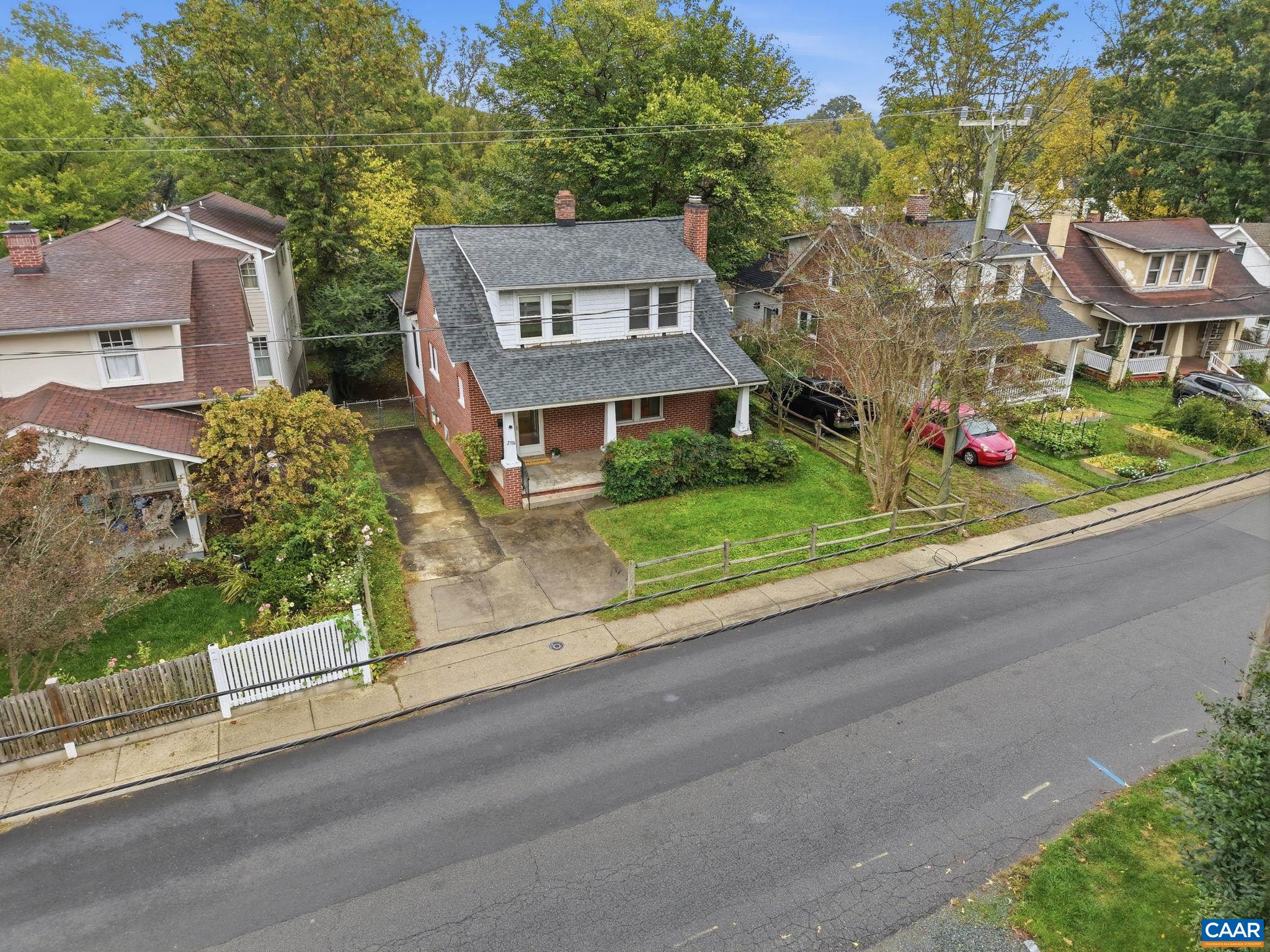 2706 JEFFERSON PARK AVE, CHARLOTTESVILLE, Virginia 22903, 3 Bedrooms Bedrooms, ,1 BathroomBathrooms,Residential,2706 JEFFERSON PARK AVE,683304 MLS # 683304 2706 JEFFERSON PARK AVE, CHARLOTTESVILLE, Virginia 22903, 3 Bedrooms Bedrooms, ,1 BathroomBathrooms,Residential,2706 JEFFERSON PARK AVE,683304 MLS # 683304