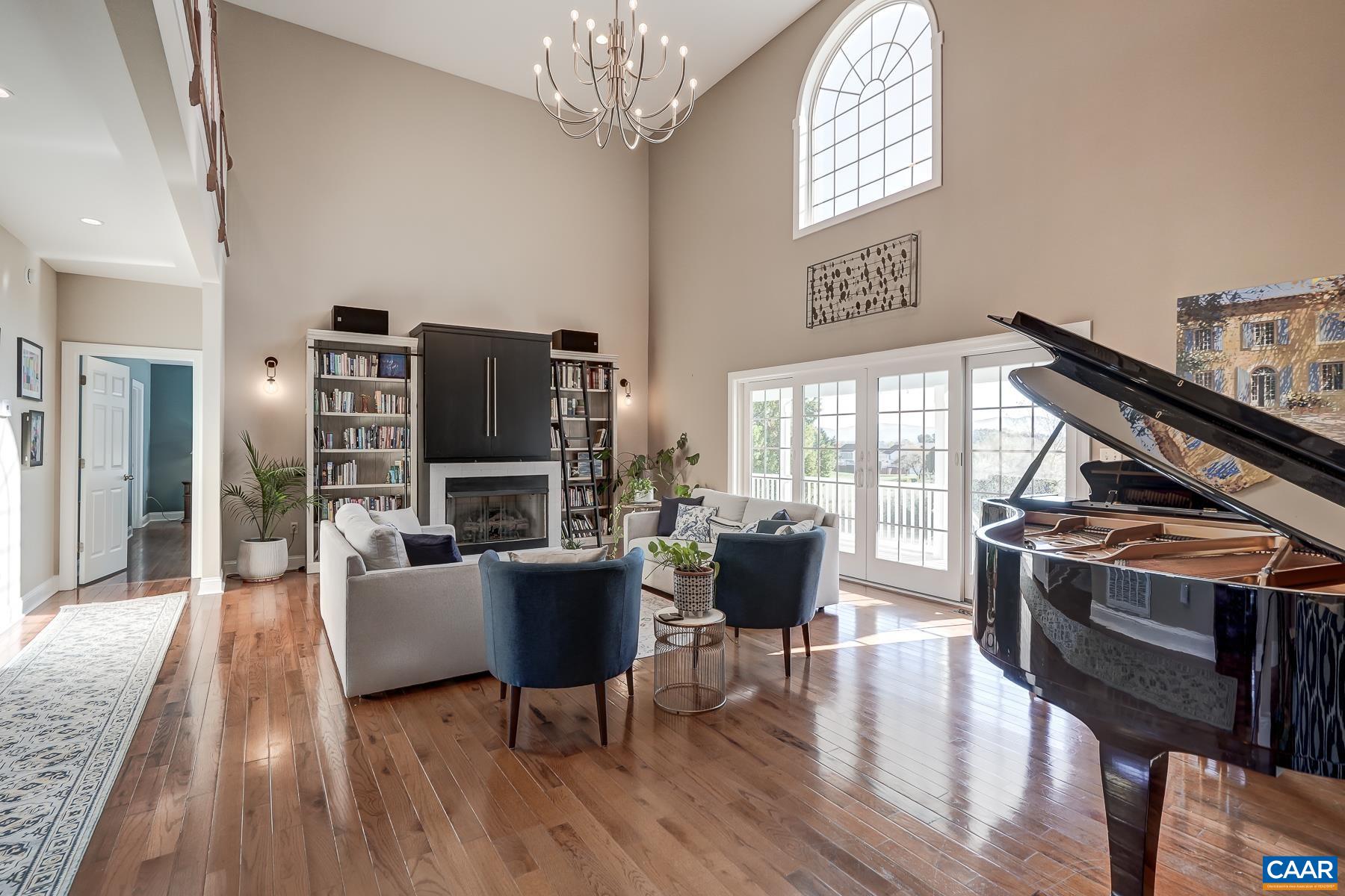 Two story great room! Two story great room!