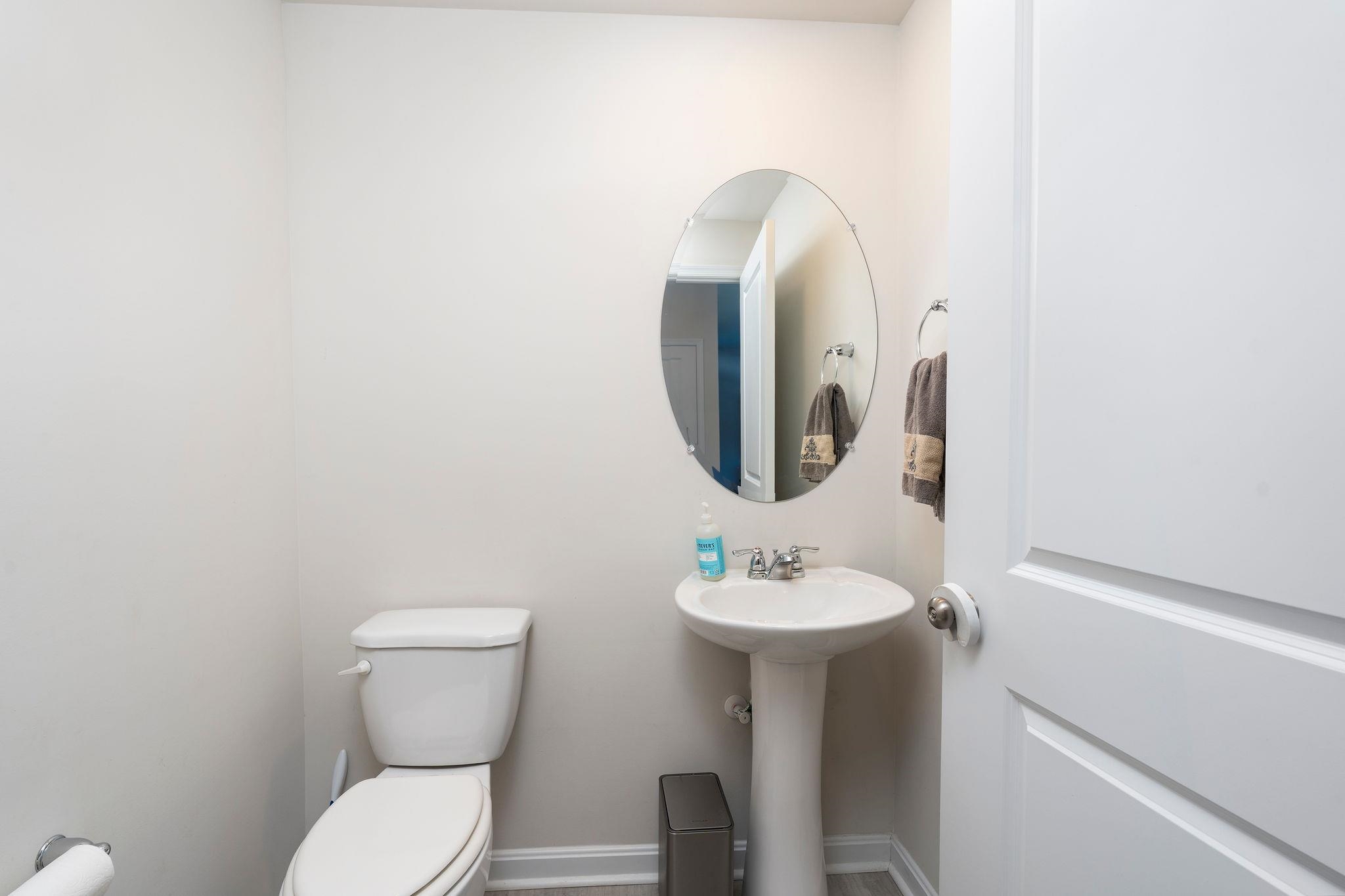 421 STONEWALL JACKSON BLVD, STAUNTON, Virginia 24401, 4 Bedrooms Bedrooms, ,2 BathroomsBathrooms,Residential,421 STONEWALL JACKSON BLVD,683469 MLS # 683469 421 STONEWALL JACKSON BLVD, STAUNTON, Virginia 24401, 4 Bedrooms Bedrooms, ,2 BathroomsBathrooms,Residential,421 STONEWALL JACKSON BLVD,683469 MLS # 683469