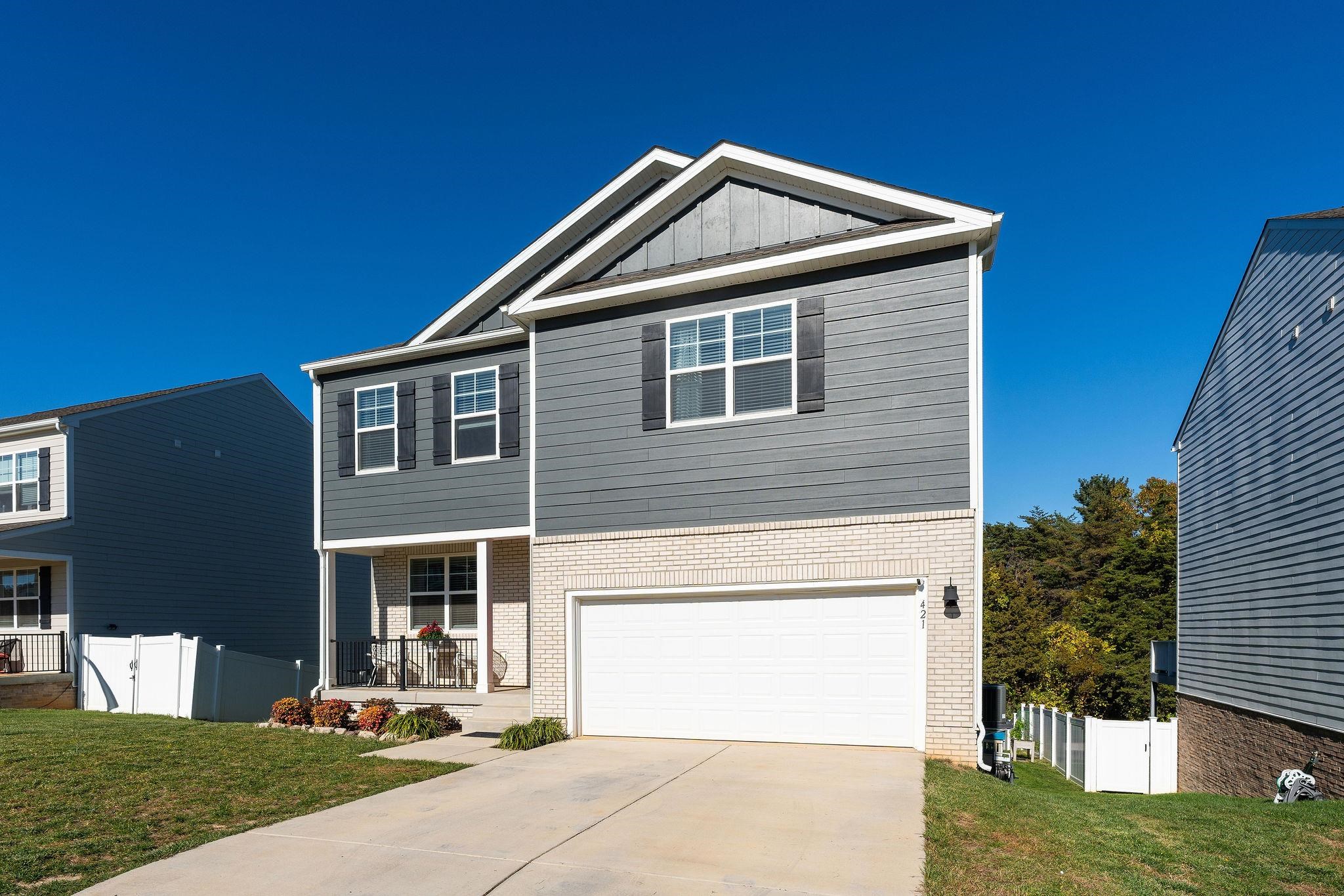 421 STONEWALL JACKSON BLVD, STAUNTON, Virginia 24401, 4 Bedrooms Bedrooms, ,2 BathroomsBathrooms,Residential,421 STONEWALL JACKSON BLVD,683469 MLS # 683469 421 STONEWALL JACKSON BLVD, STAUNTON, Virginia 24401, 4 Bedrooms Bedrooms, ,2 BathroomsBathrooms,Residential,421 STONEWALL JACKSON BLVD,683469 MLS # 683469