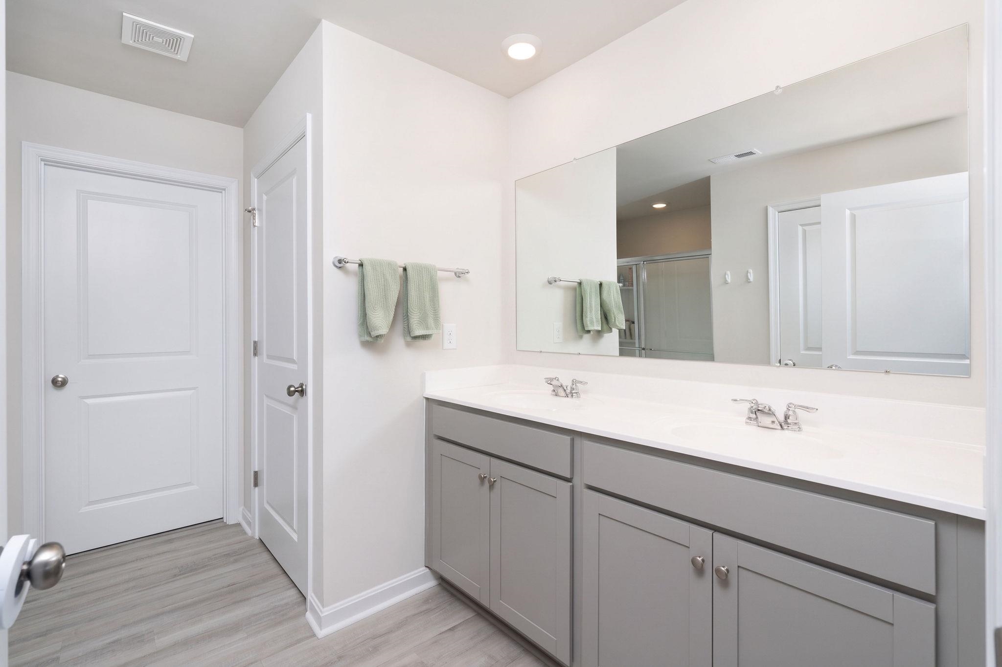 421 STONEWALL JACKSON BLVD, STAUNTON, Virginia 24401, 4 Bedrooms Bedrooms, ,2 BathroomsBathrooms,Residential,421 STONEWALL JACKSON BLVD,683469 MLS # 683469 421 STONEWALL JACKSON BLVD, STAUNTON, Virginia 24401, 4 Bedrooms Bedrooms, ,2 BathroomsBathrooms,Residential,421 STONEWALL JACKSON BLVD,683469 MLS # 683469