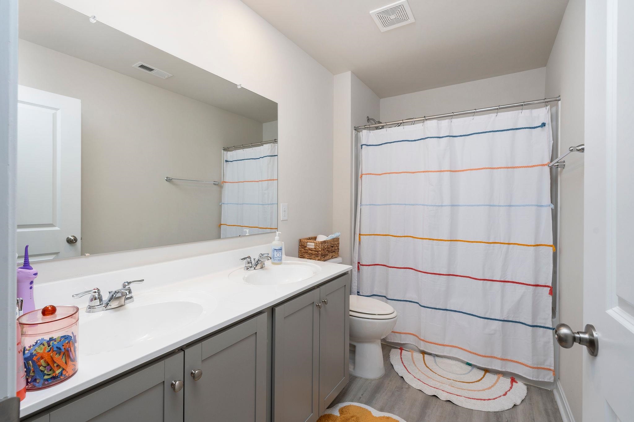 421 STONEWALL JACKSON BLVD, STAUNTON, Virginia 24401, 4 Bedrooms Bedrooms, ,2 BathroomsBathrooms,Residential,421 STONEWALL JACKSON BLVD,683469 MLS # 683469 421 STONEWALL JACKSON BLVD, STAUNTON, Virginia 24401, 4 Bedrooms Bedrooms, ,2 BathroomsBathrooms,Residential,421 STONEWALL JACKSON BLVD,683469 MLS # 683469