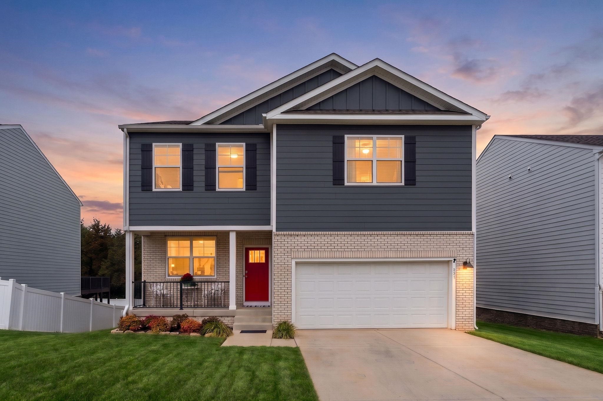421 STONEWALL JACKSON BLVD, STAUNTON, Virginia 24401, 4 Bedrooms Bedrooms, ,2 BathroomsBathrooms,Residential,421 STONEWALL JACKSON BLVD,683469 MLS # 683469 421 STONEWALL JACKSON BLVD, STAUNTON, Virginia 24401, 4 Bedrooms Bedrooms, ,2 BathroomsBathrooms,Residential,421 STONEWALL JACKSON BLVD,683469 MLS # 683469