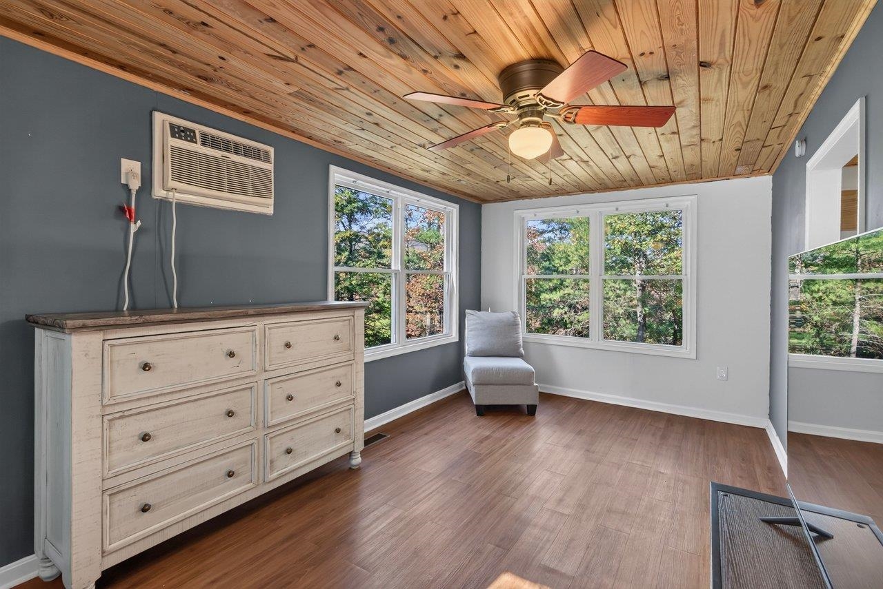 17853 SUNDANCE FOREST RD, BROADWAY, Virginia 22815, 3 Bedrooms Bedrooms, ,2 BathroomsBathrooms,Residential,17853 SUNDANCE FOREST RD,683472 MLS # 683472 17853 SUNDANCE FOREST RD, BROADWAY, Virginia 22815, 3 Bedrooms Bedrooms, ,2 BathroomsBathrooms,Residential,17853 SUNDANCE FOREST RD,683472 MLS # 683472