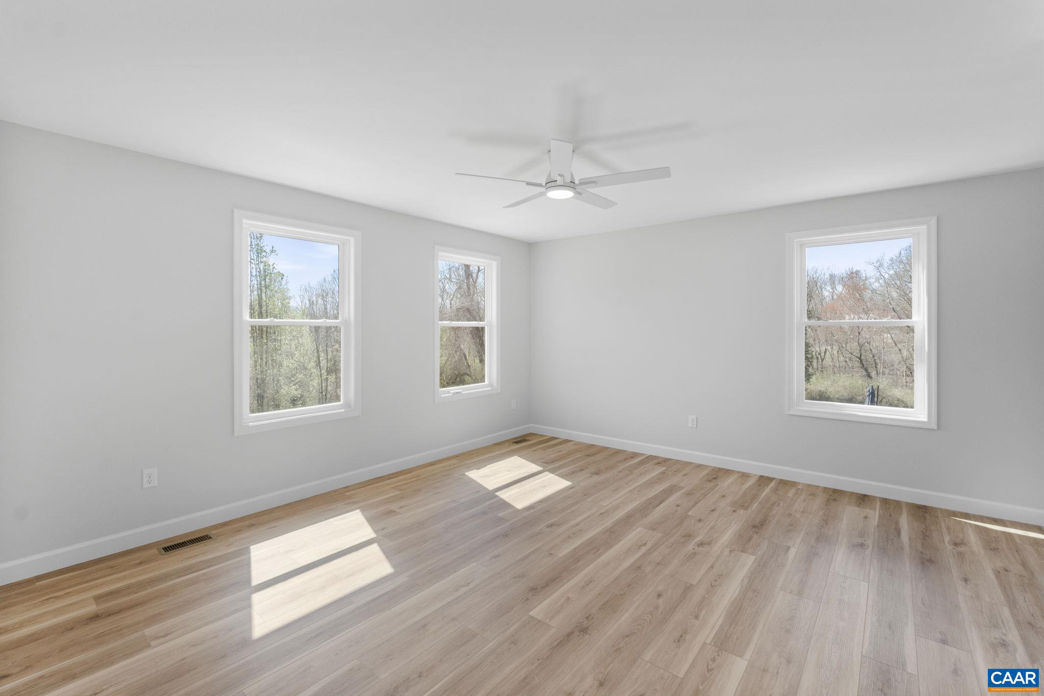 140 DOGWOOD HTS, SCOTTSVILLE, Virginia 24590, 3 Bedrooms Bedrooms, ,2 BathroomsBathrooms,Residential,140 DOGWOOD HTS,674402 MLS # 674402