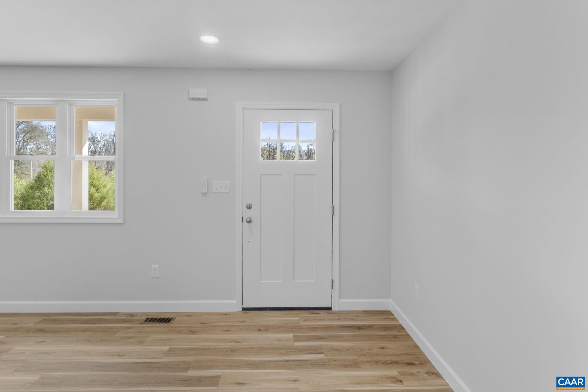 140 DOGWOOD HTS, SCOTTSVILLE, Virginia 24590, 3 Bedrooms Bedrooms, ,2 BathroomsBathrooms,Residential,140 DOGWOOD HTS,674402 MLS # 674402