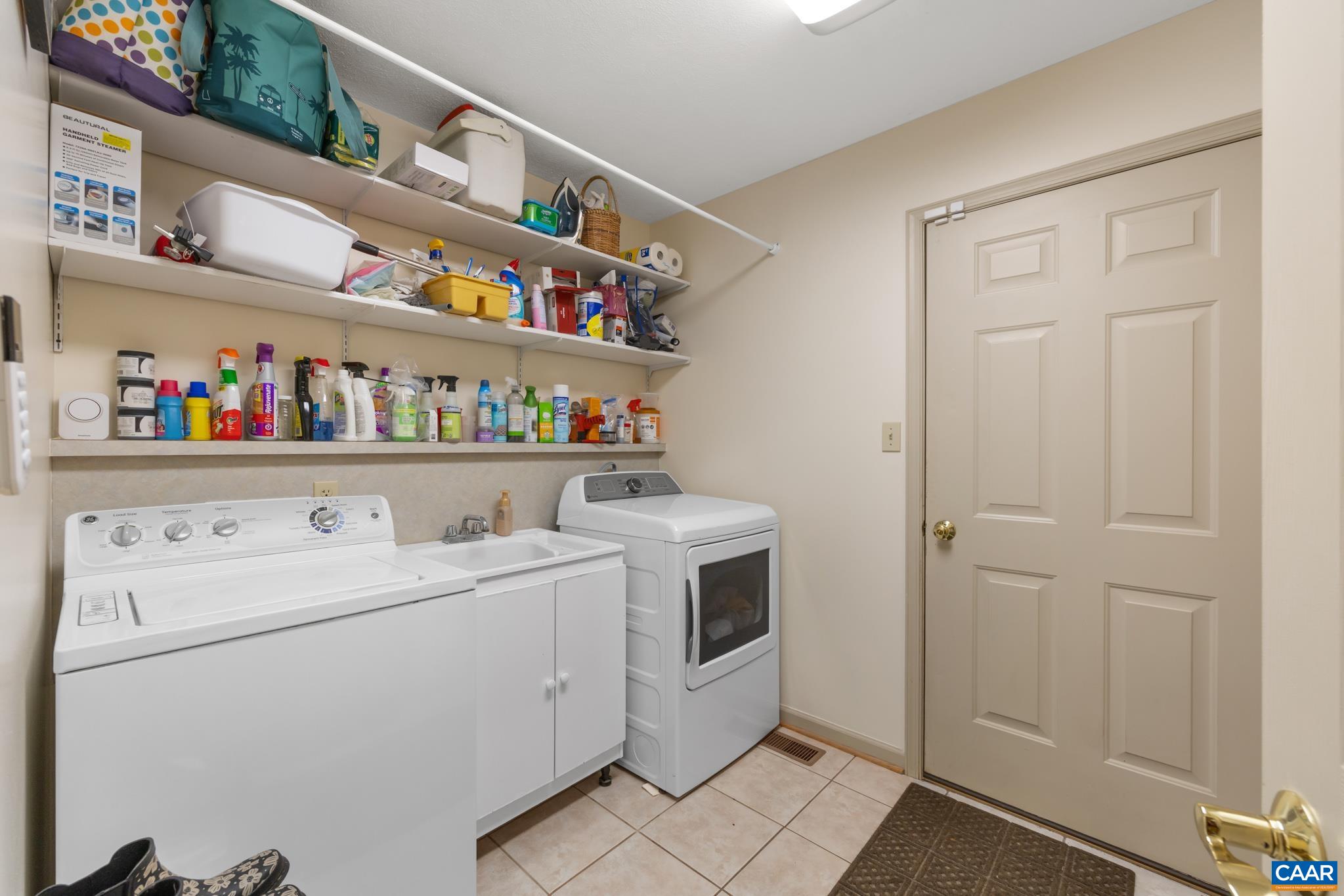 3611 UNION MILLS RD, TROY, Virginia 22974, 4 Bedrooms Bedrooms, ,3 BathroomsBathrooms,Residential,3611 UNION MILLS RD,683194 MLS # 683194