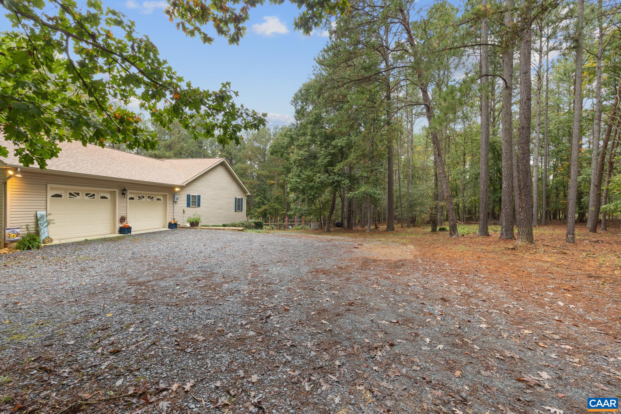 3611 UNION MILLS RD, TROY, Virginia 22974, 4 Bedrooms Bedrooms, ,3 BathroomsBathrooms,Residential,3611 UNION MILLS RD,683194 MLS # 683194
